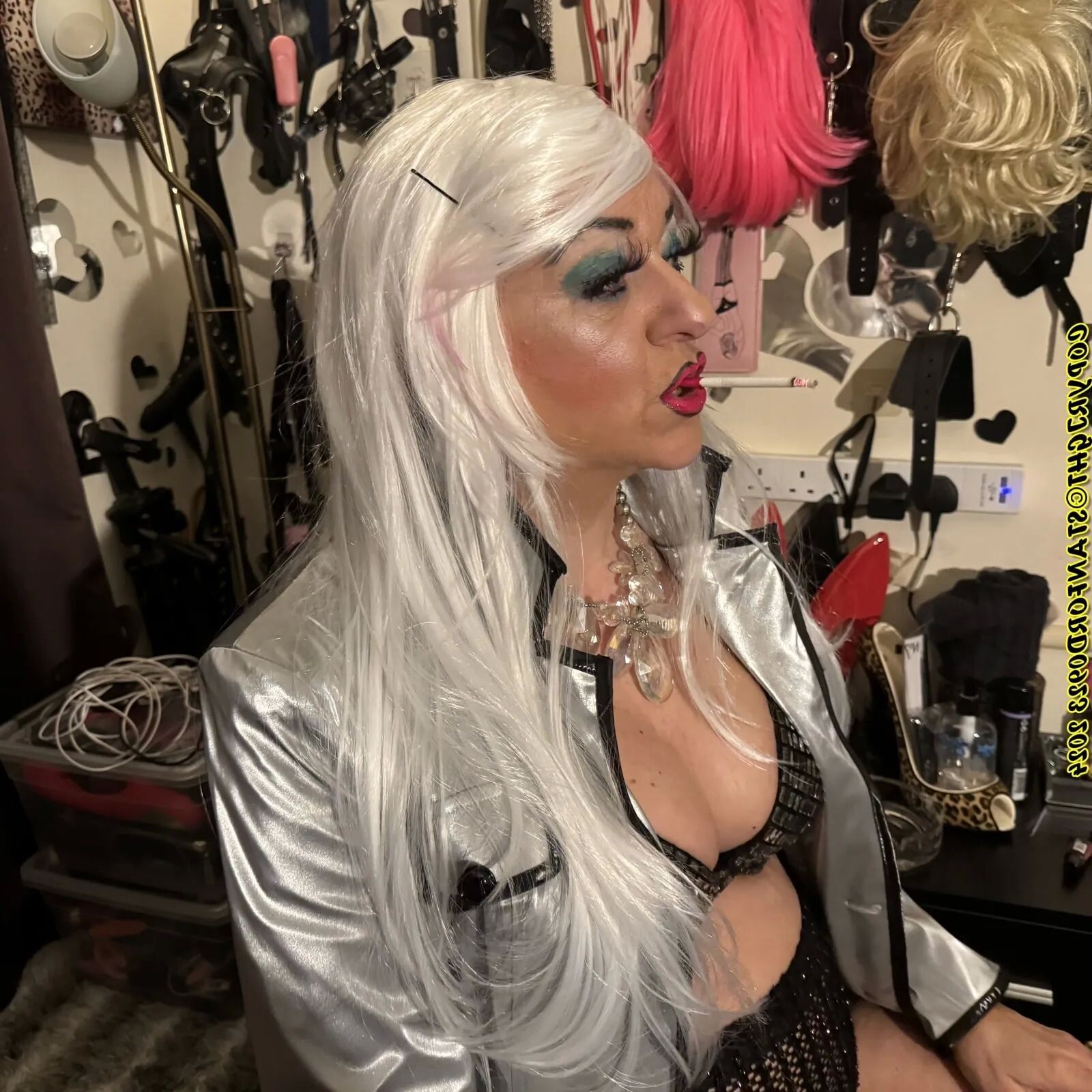 CINDY - 107 Pics