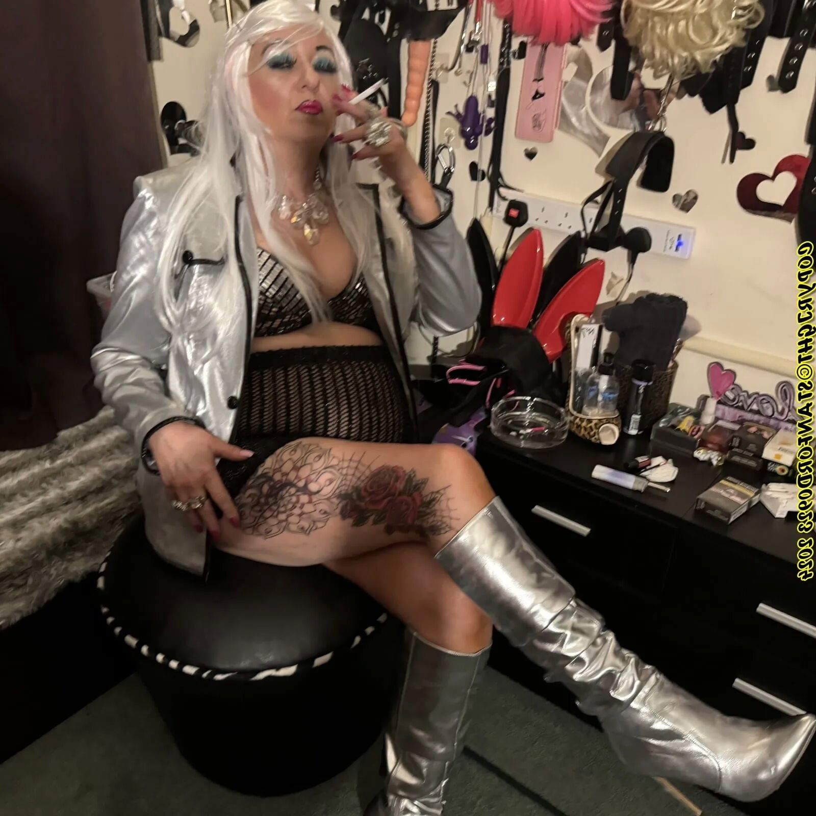 CINDY - 107 Pics