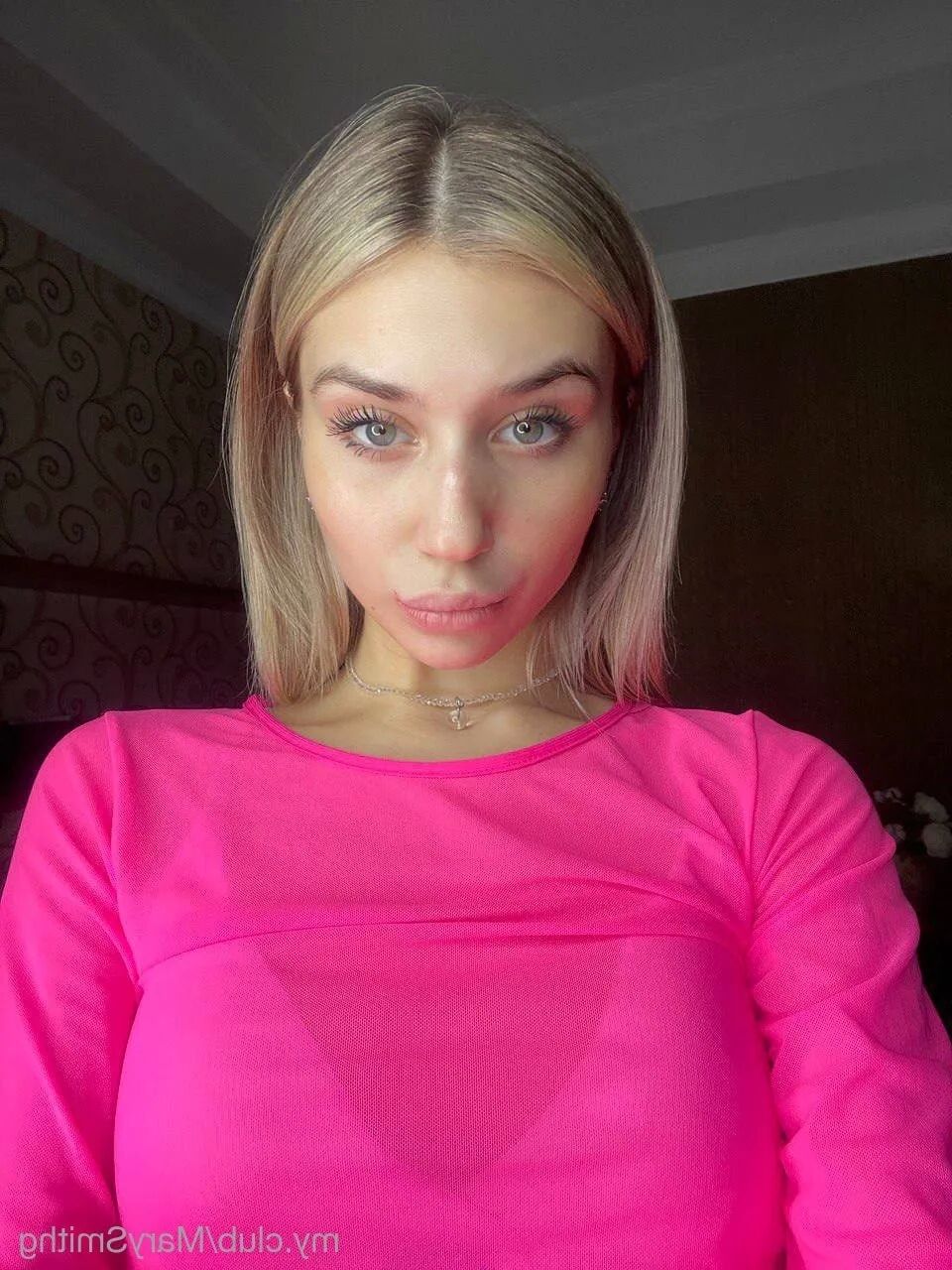 Lily Free Photos - 9 Pics
