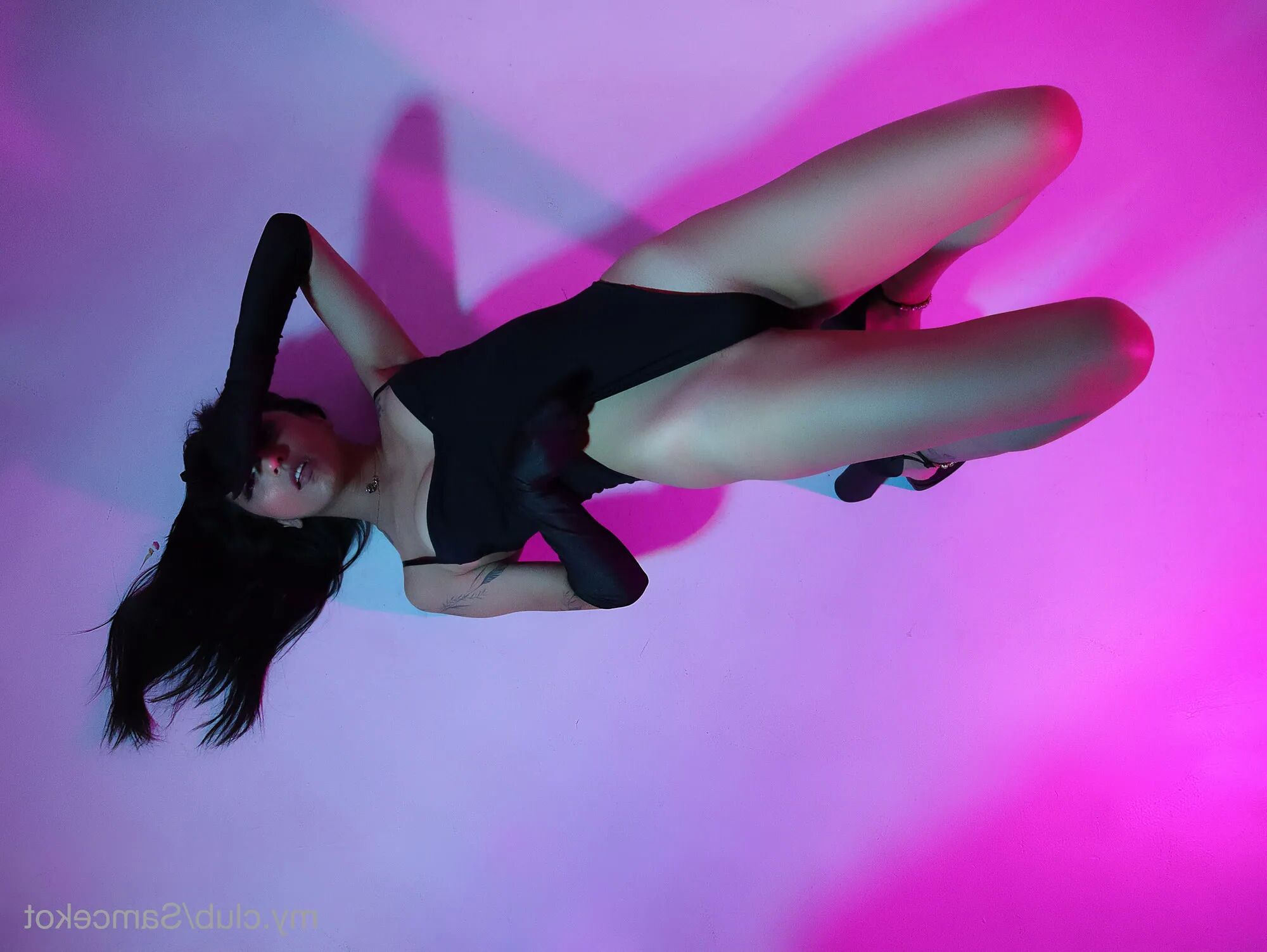 Sam Cekot Free Photos - 16 Pics