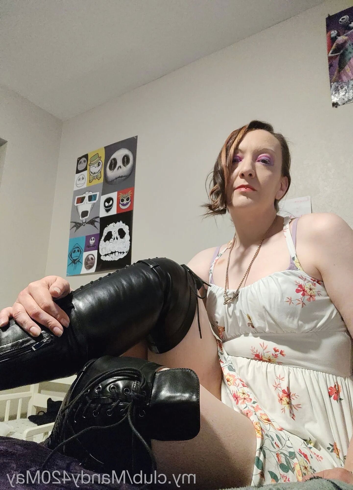 Mandy May Free Photos - 10 Pics