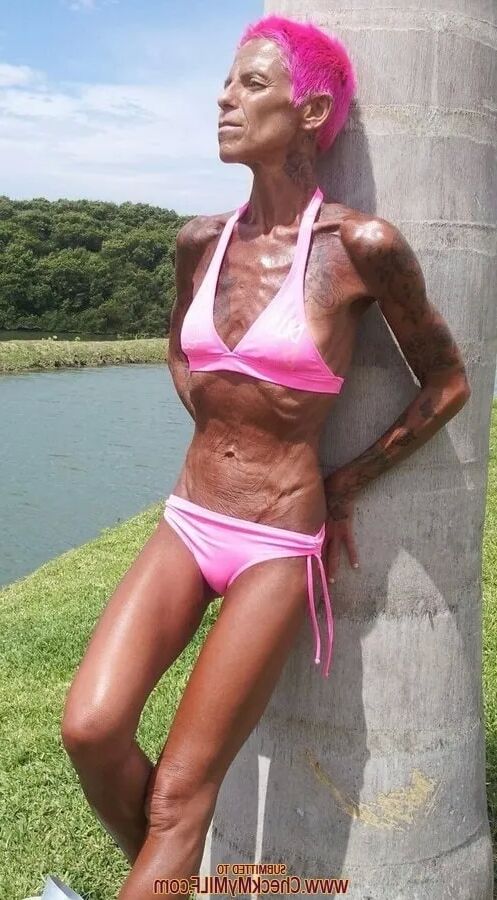 Check My MILF Hot on on the beach - 11 Pics