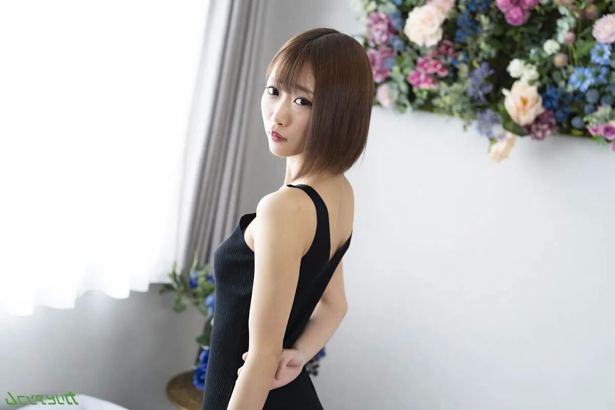 Azumi Kirino:: I want you to suck them so bad! - CARIBBEANCO - 20 Pics