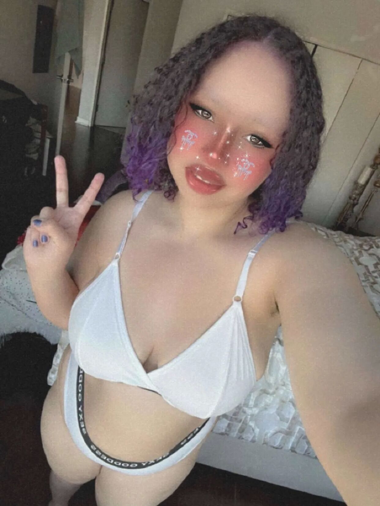 Big Titty Egirl Aamira Ardalan - 6 Pics