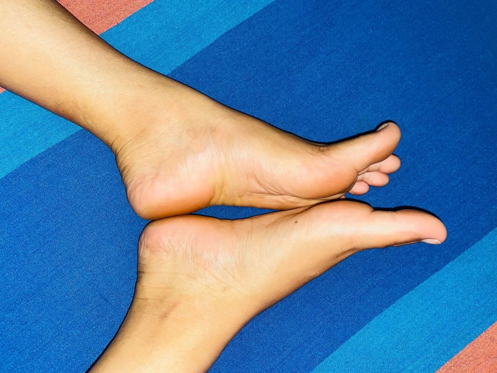 Selling Cute Sri Lankan Feet Pics - 5 Pics