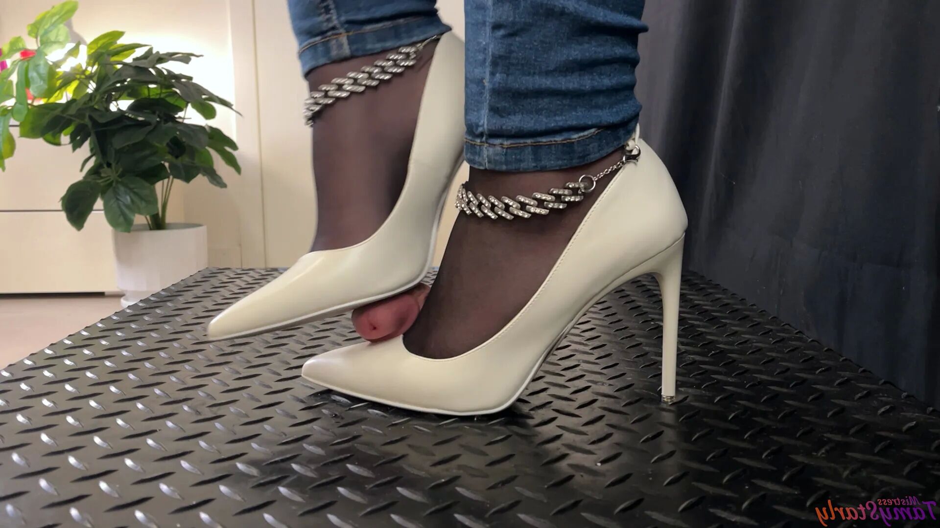 White Heels Crush and Stomp - Bootjob, Shoejob, Ballbusting - 14 Pics