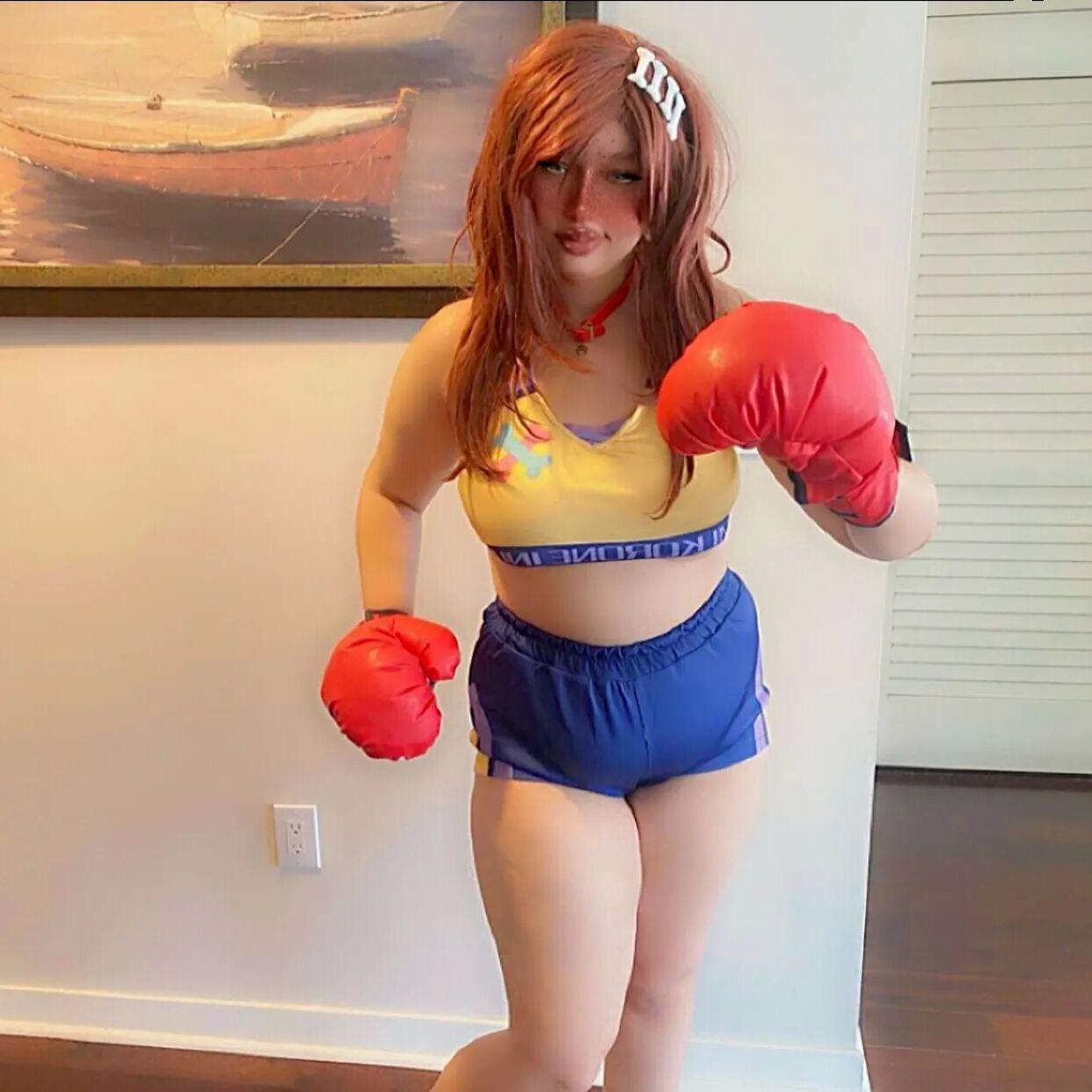 Inugami Korone Boxer Cosplay - 7 Pics