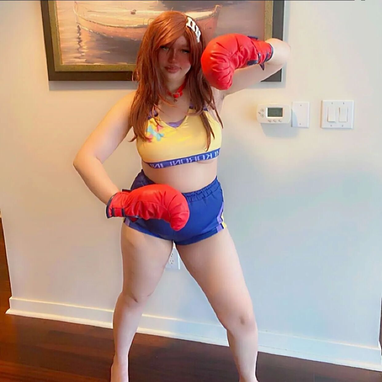 Inugami Korone Boxer Cosplay - 7 Pics