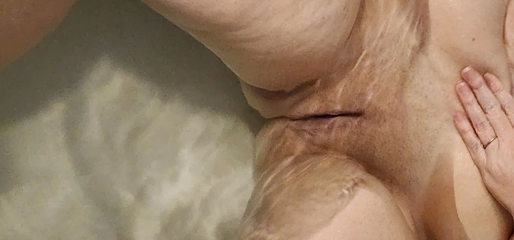 Bath Time - 18 Pics