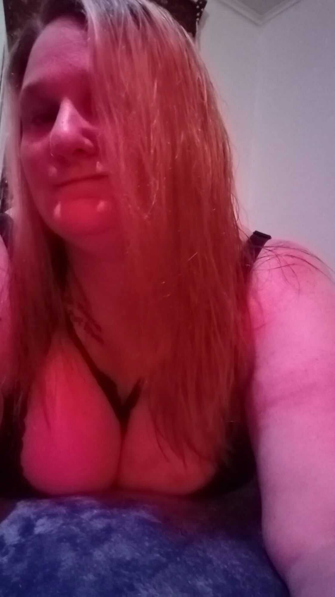 Me myself and I - 6 Pics