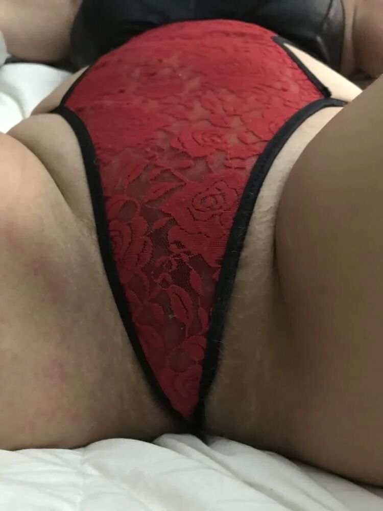 Our private live pussy, tits and a big cock Volume 2 - 15 Pics