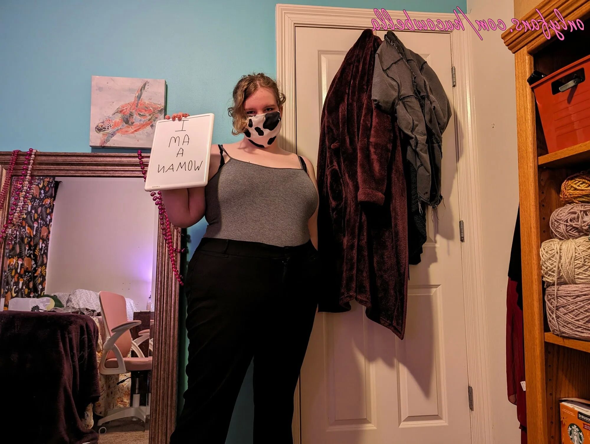 Hucowbella for International Cunts day - 24 Pics