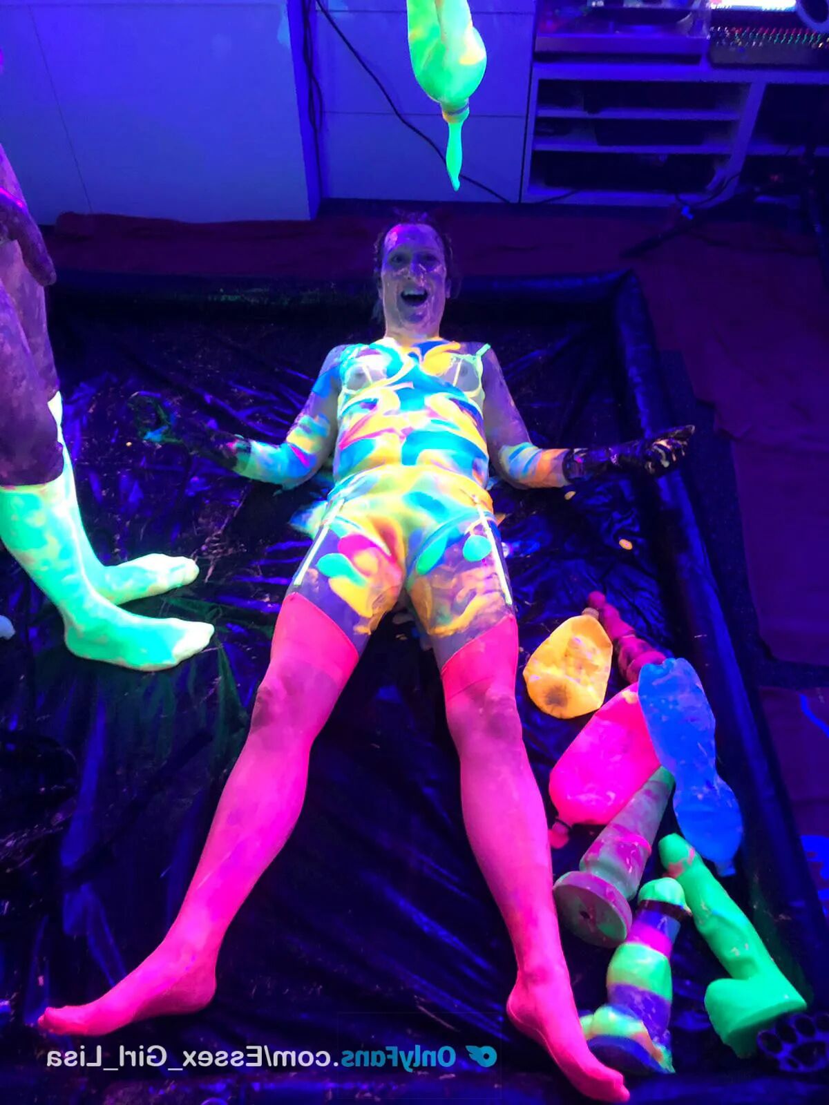 Playing with glow in the dark UV slime with my slave - 14 Pics