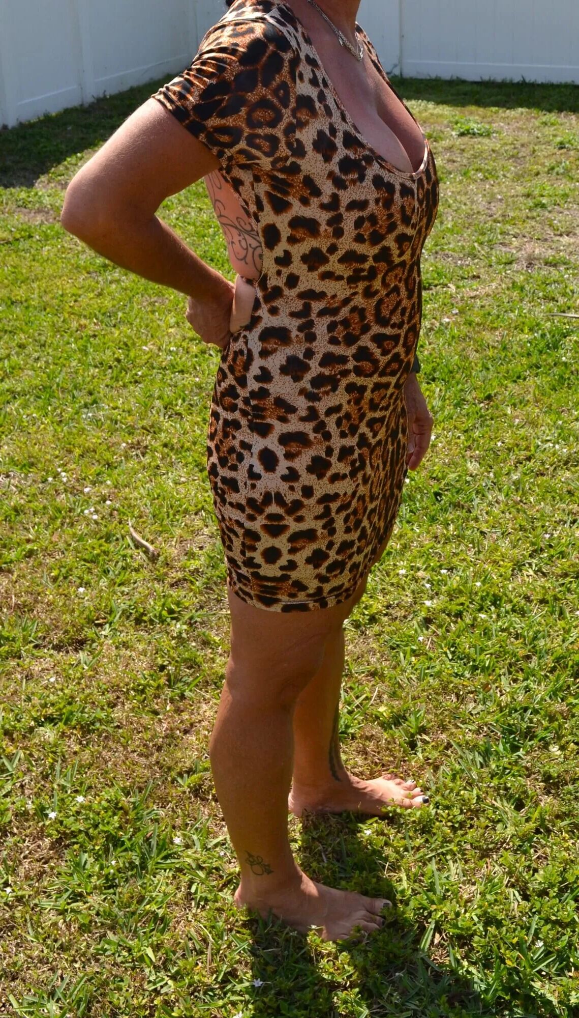 Fuck Toy Fun Outside - 32 Pics