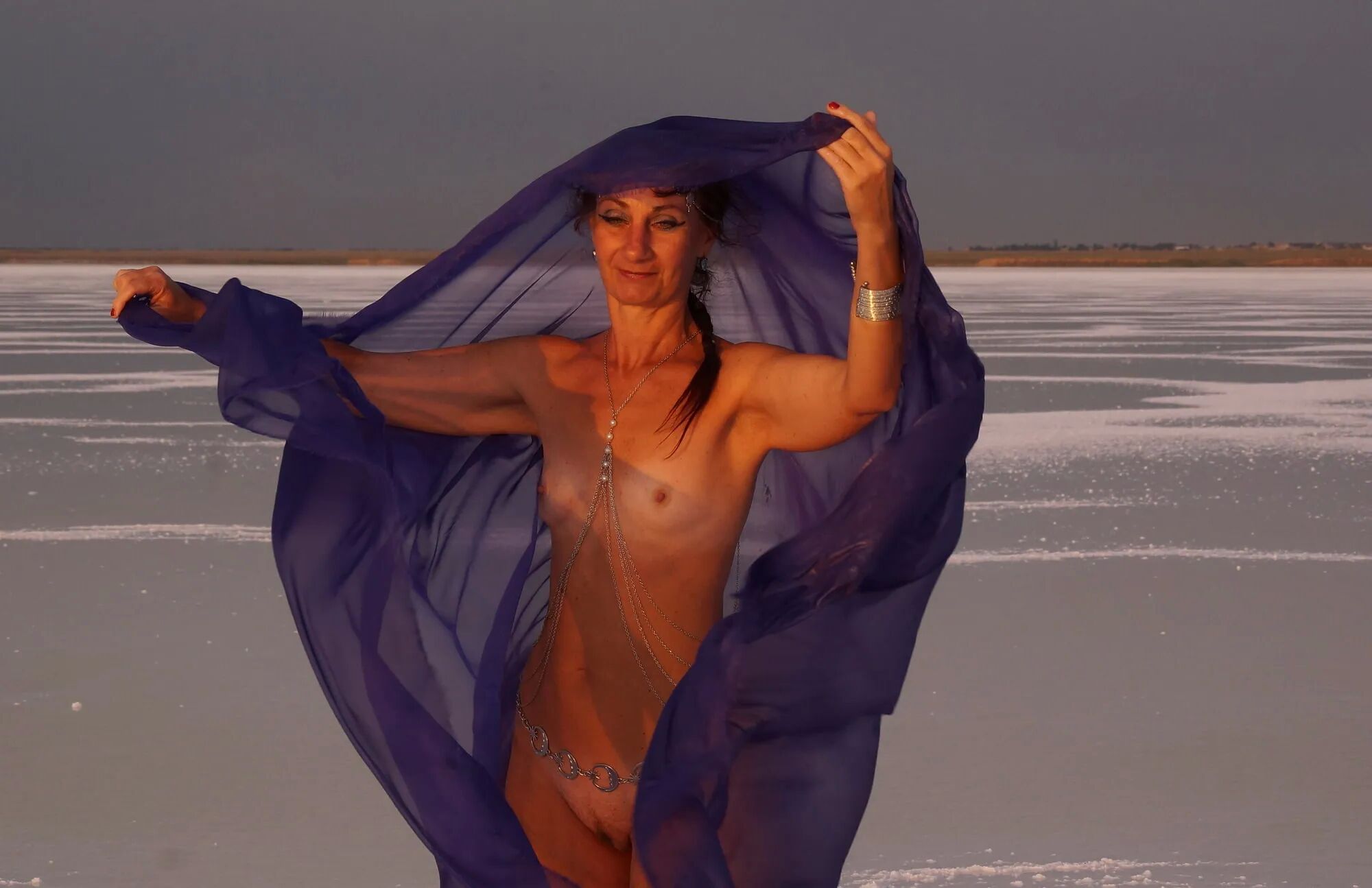 On Sunset-Light with DeepBlue Shawl on Salt- Lake - 39 Pics