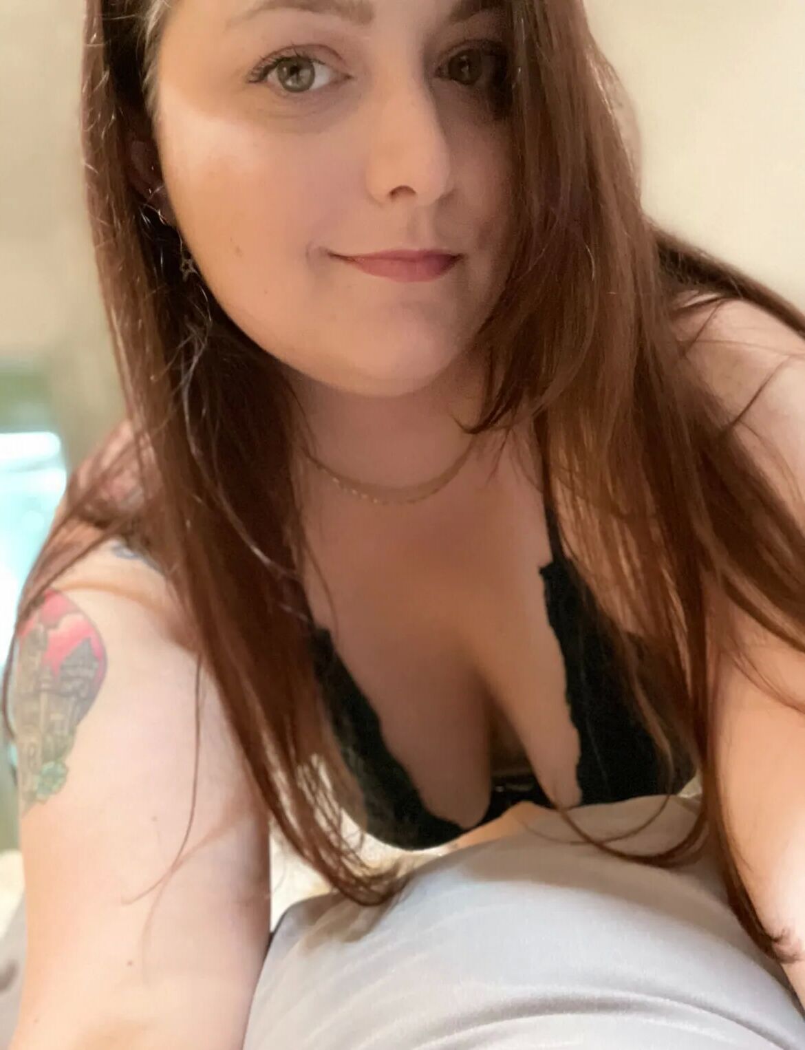I can’t help being a dirty whore - 13 Pics