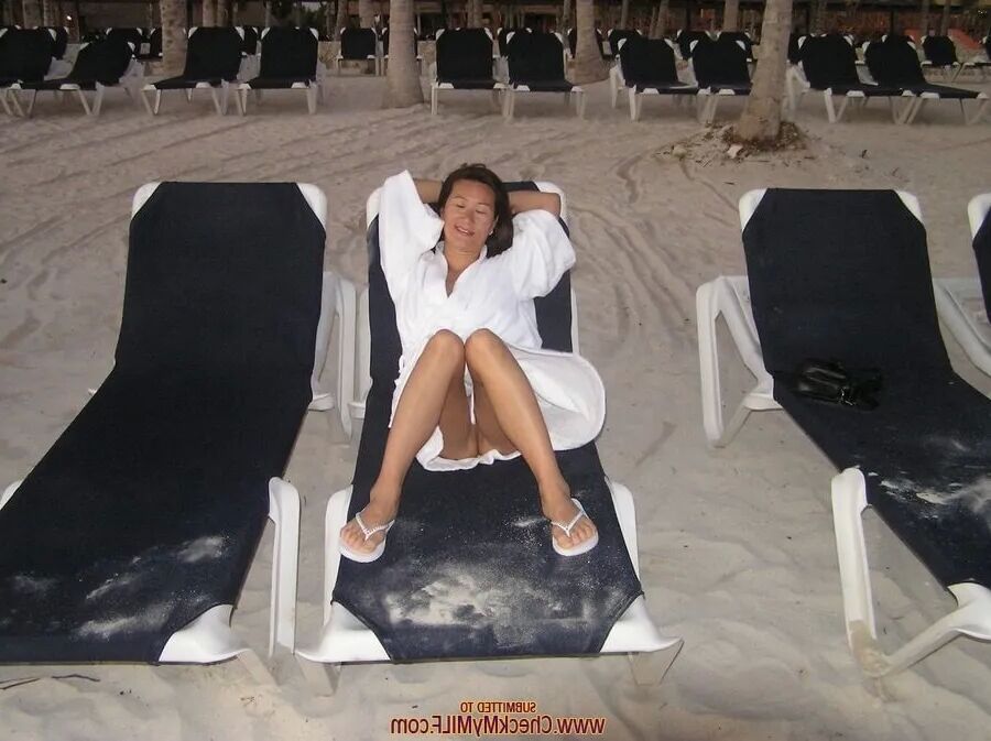 Checm Ky Wife - 31 Pics