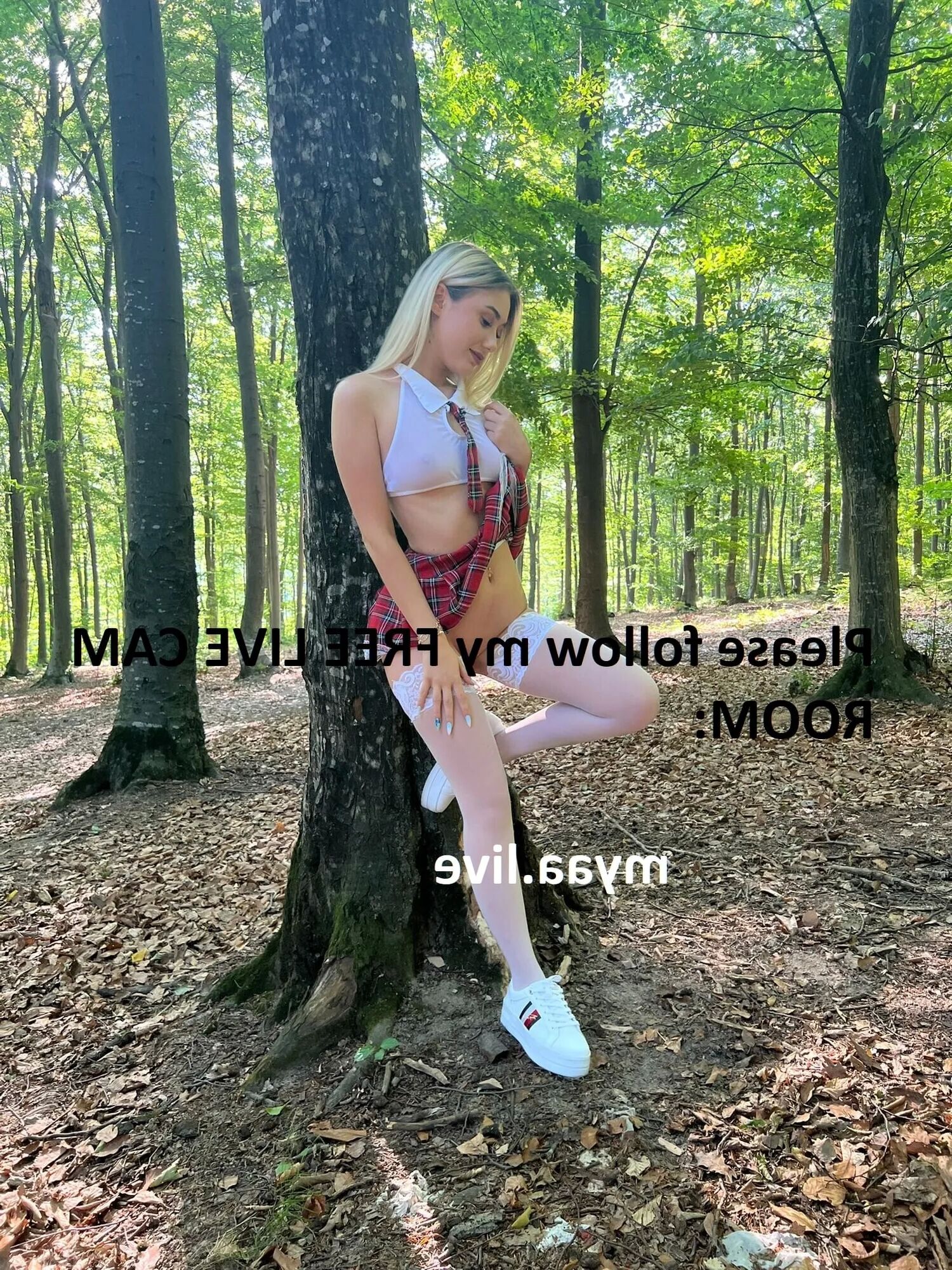In the park dressed in sch girl no panties, white stockings - 5 Pics