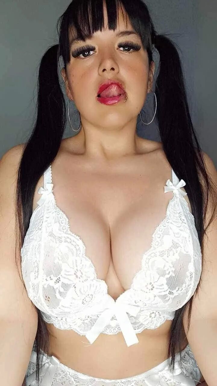 Riquisima Mexicana - 10 Pics