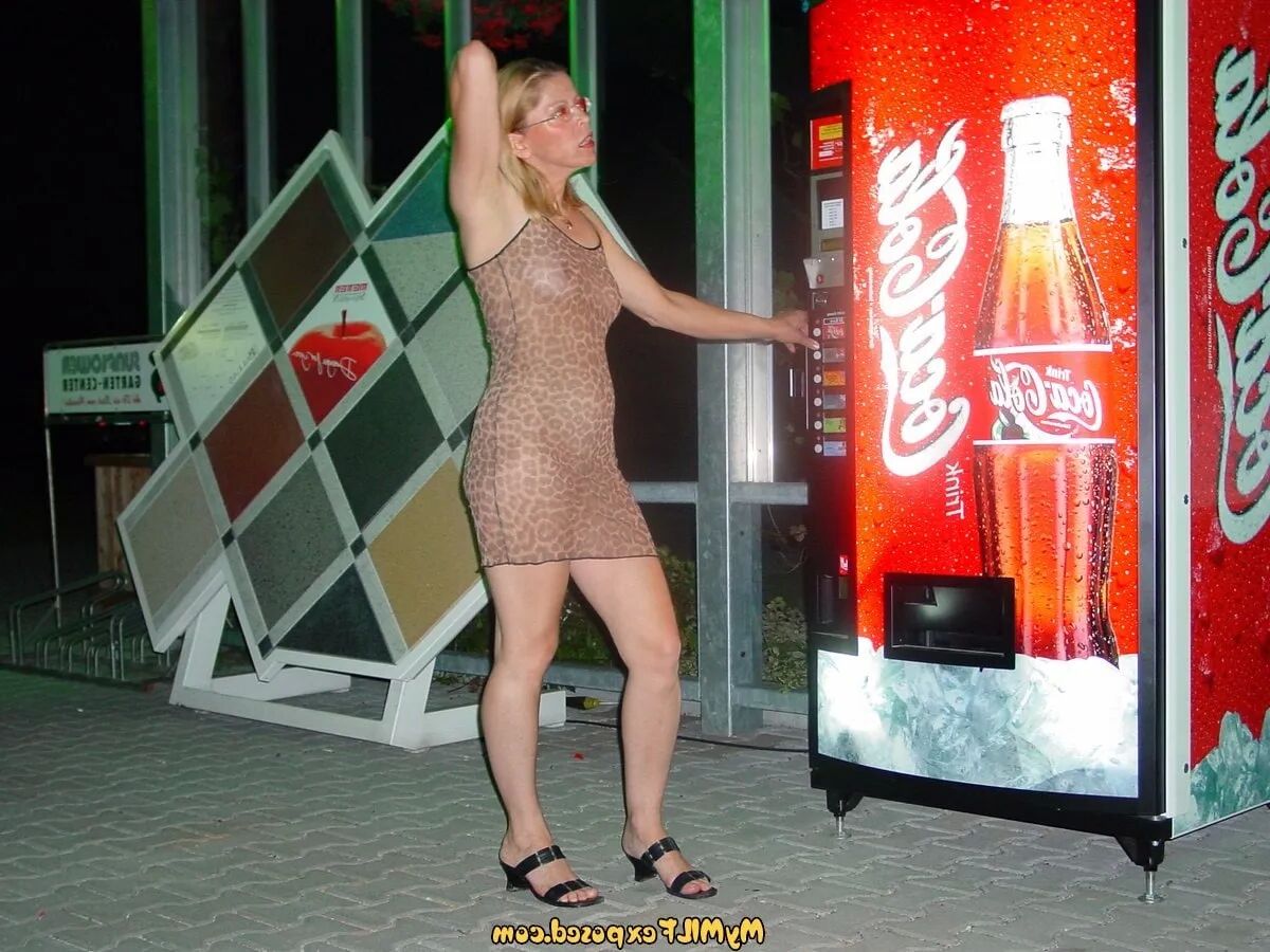 My MILF Exposed - bit of public flashing - 39 Pics