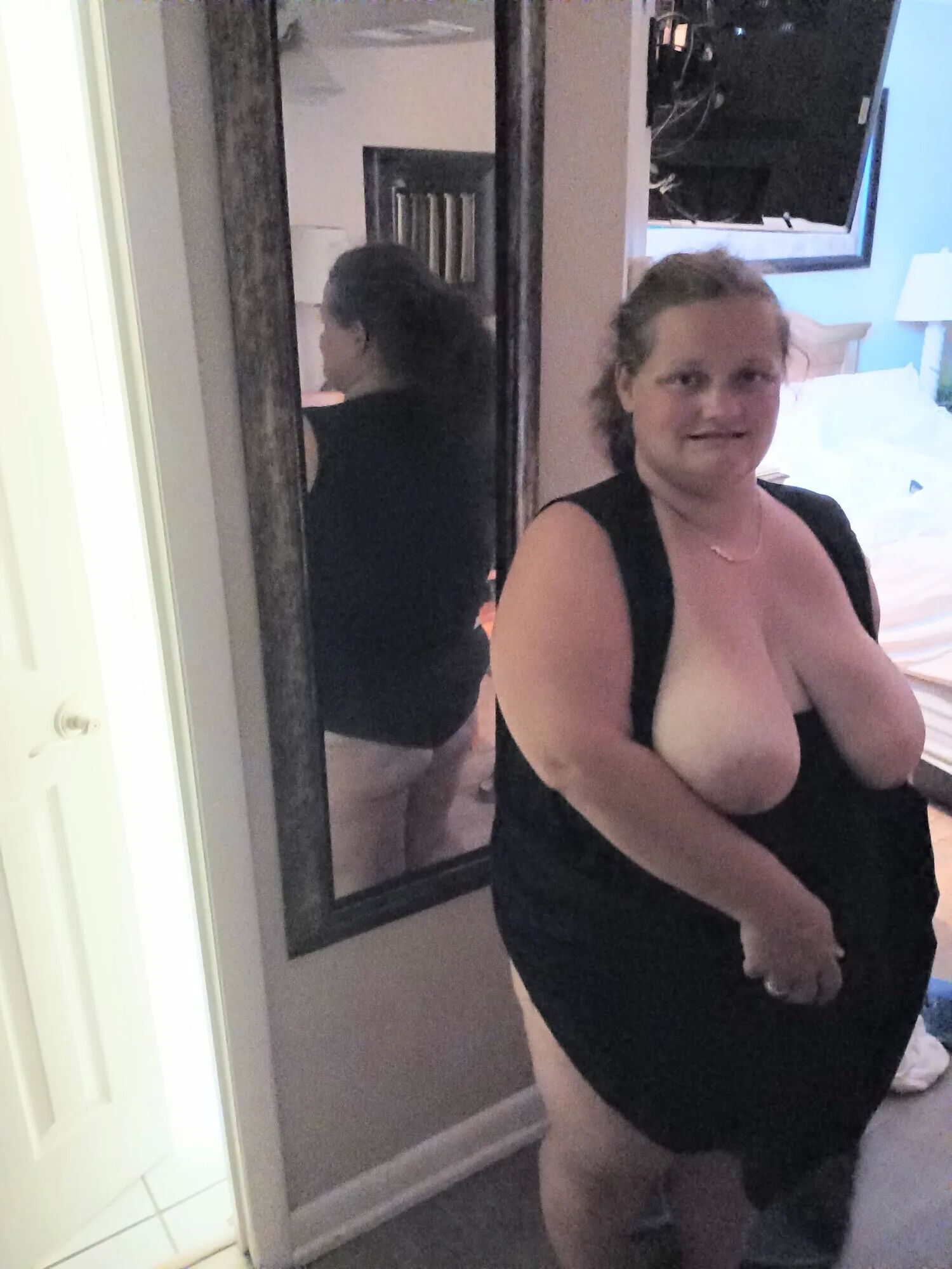 Sexydixie tits - 9 Pics