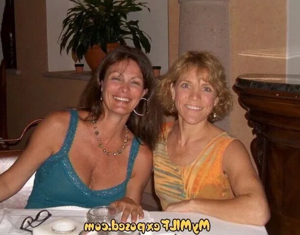My MILF Exposed - she loves to tease - 41 Pics