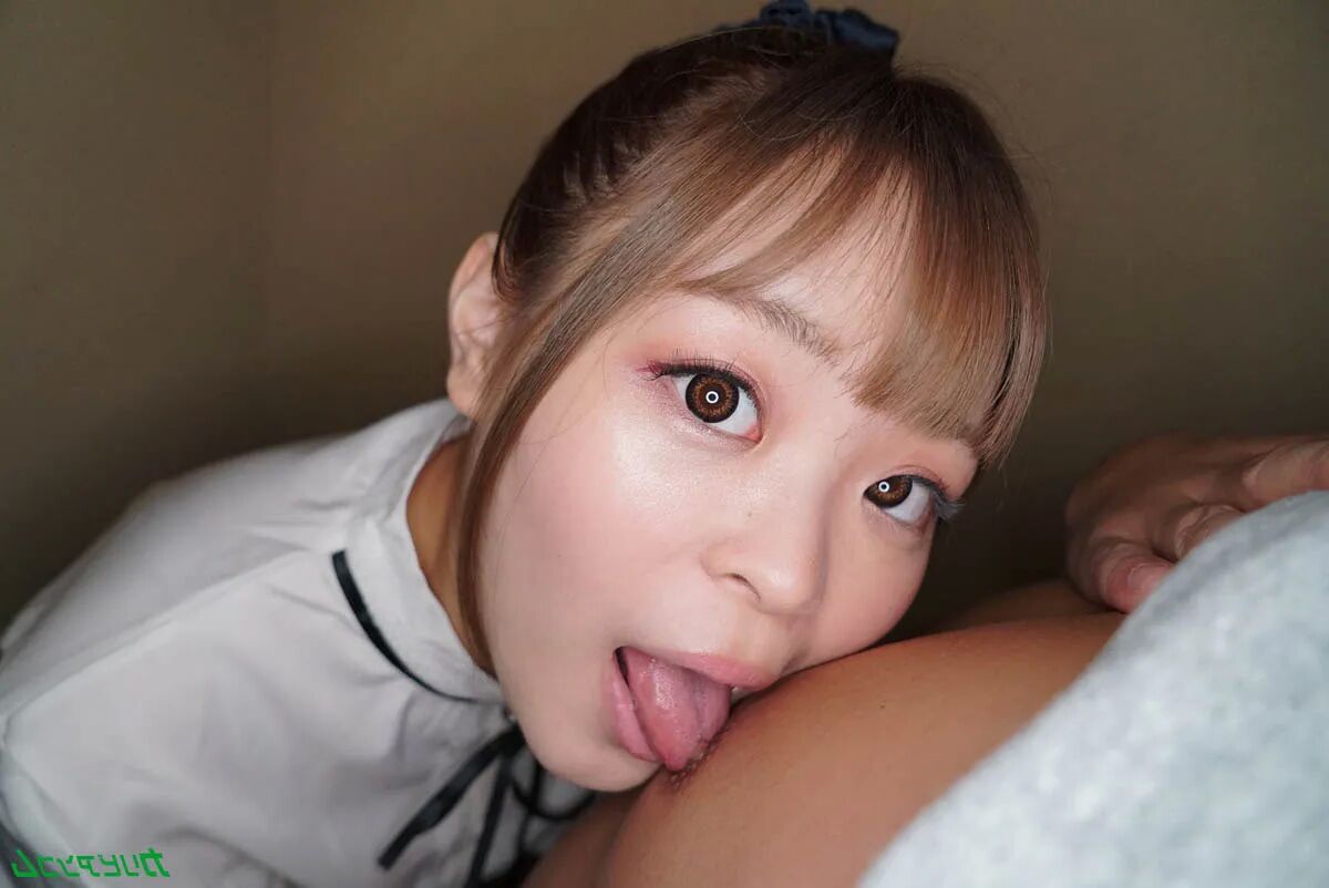 Rin Hinami :: Debut Vol.77 - CARIBBEANCOM - 20 Pics