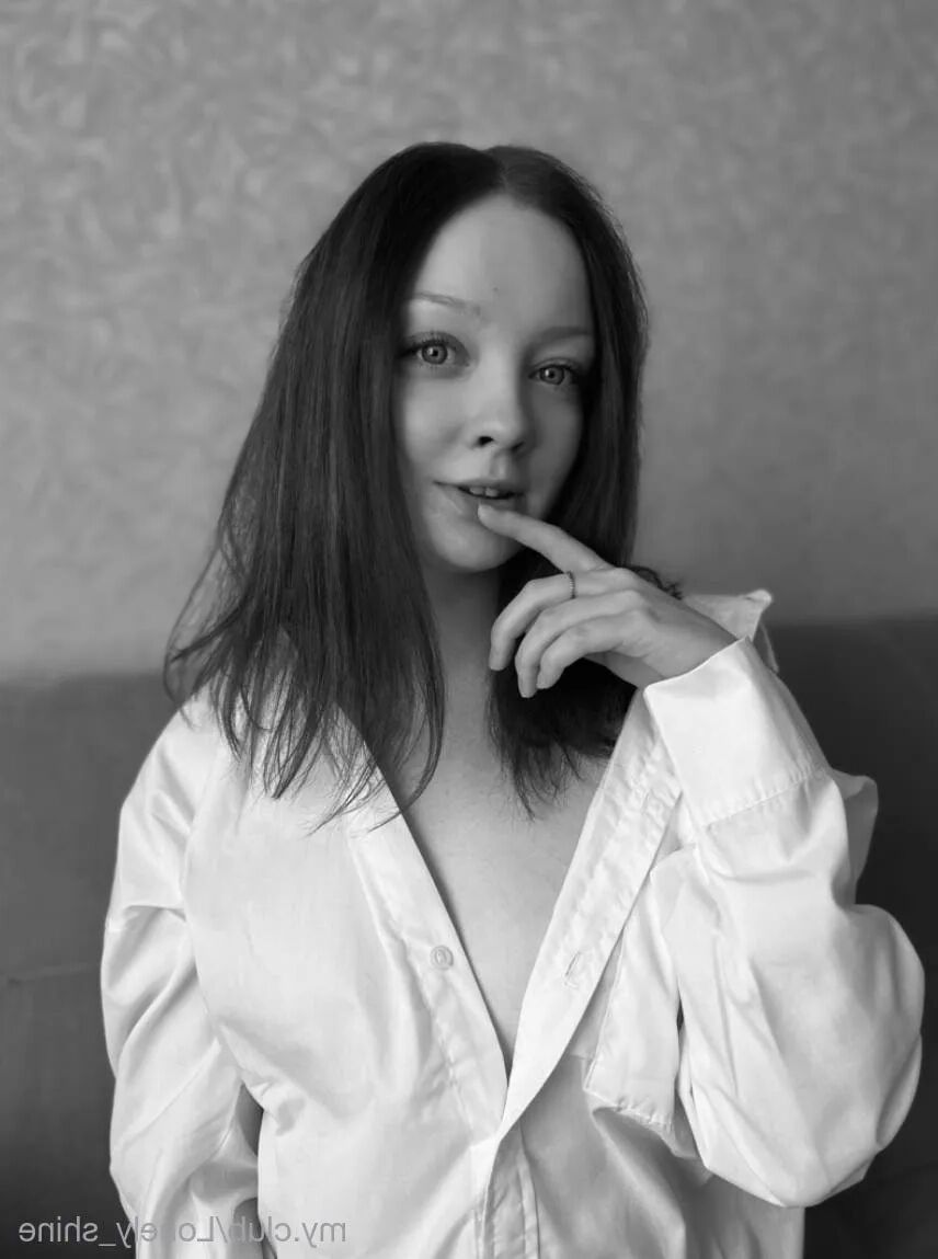 Arina Free Photos - 71 Pics