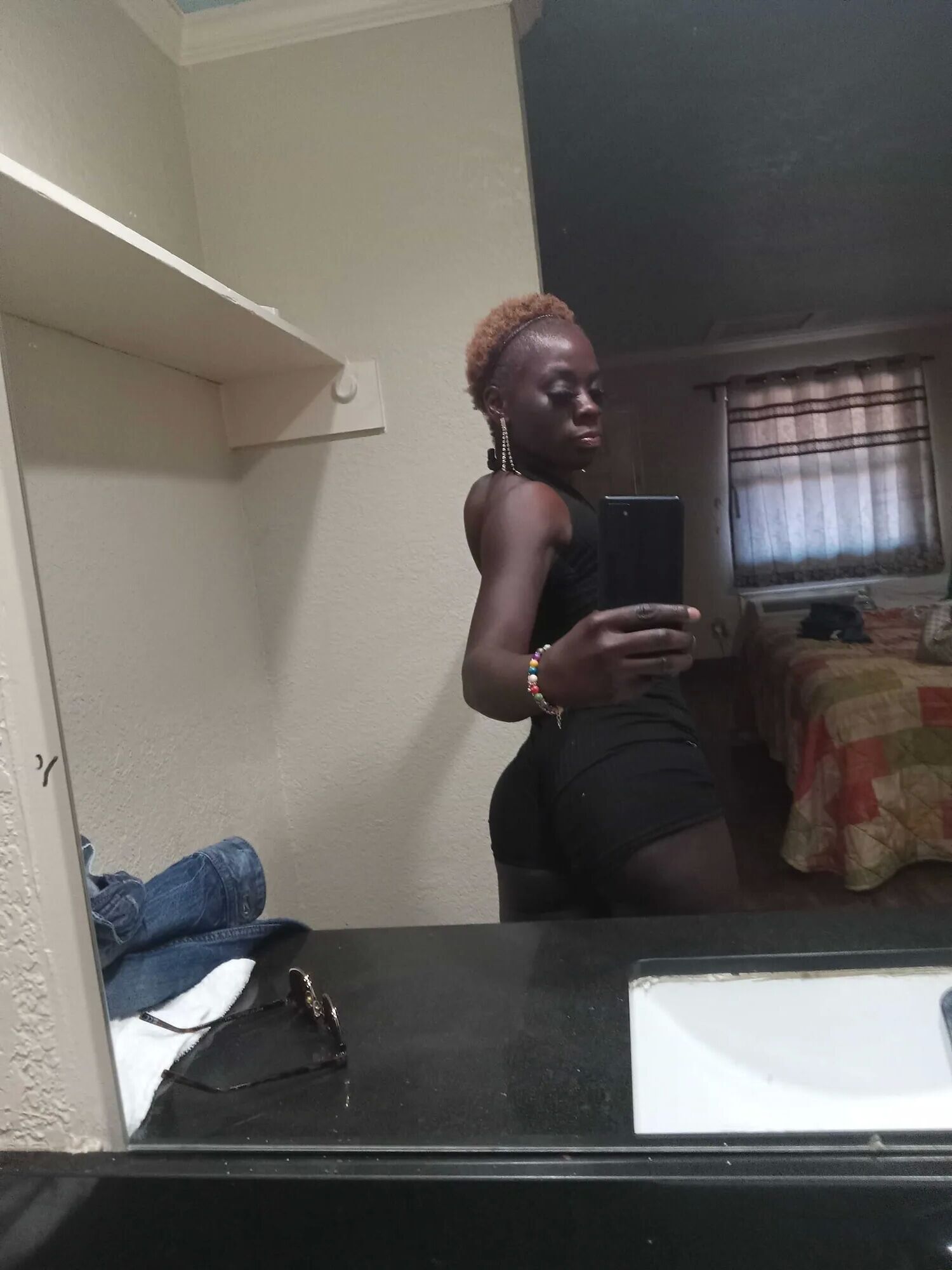 Beautiful Dark Skin - 94 Pics