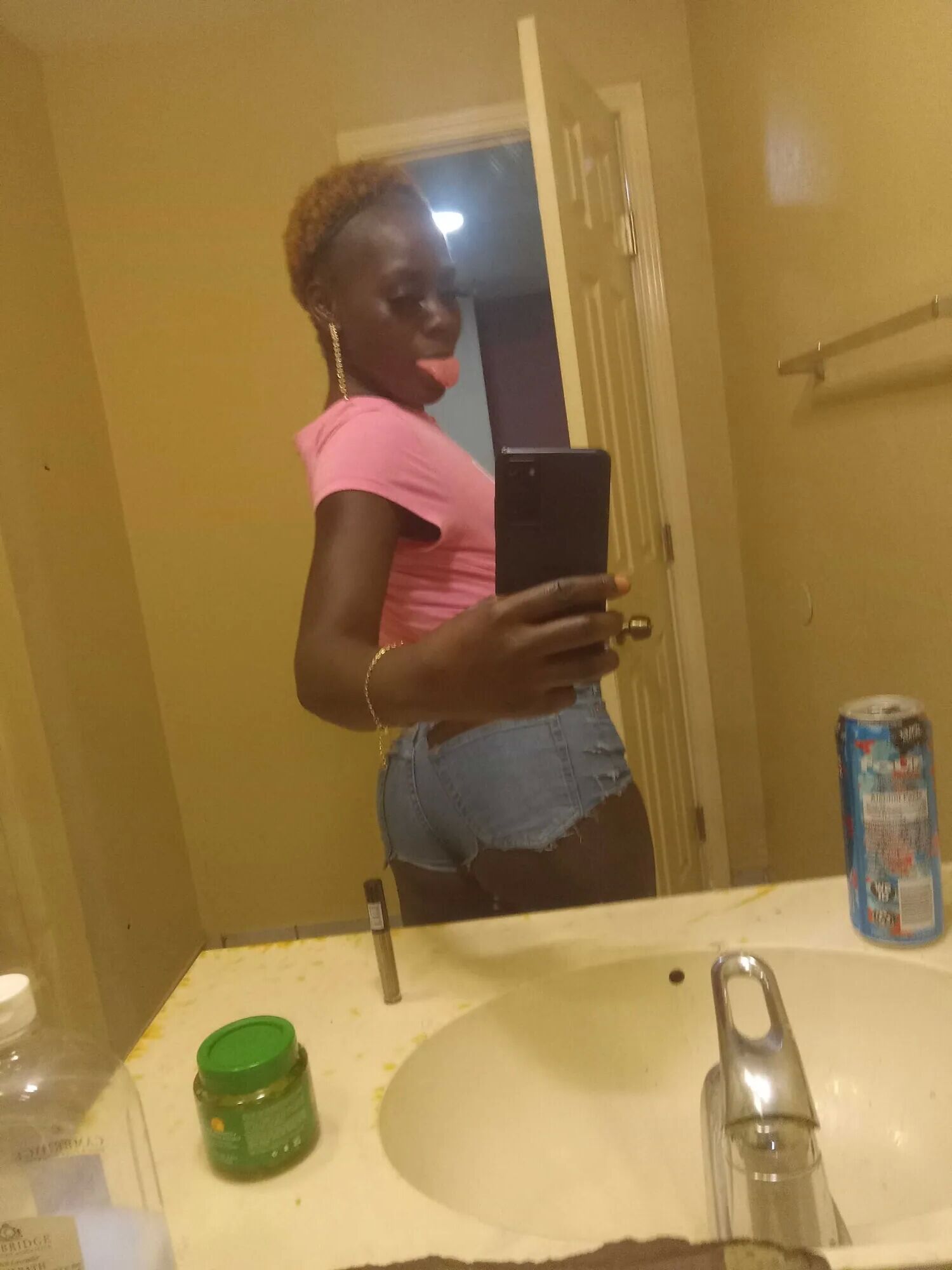 Beautiful Dark Skin - 94 Pics
