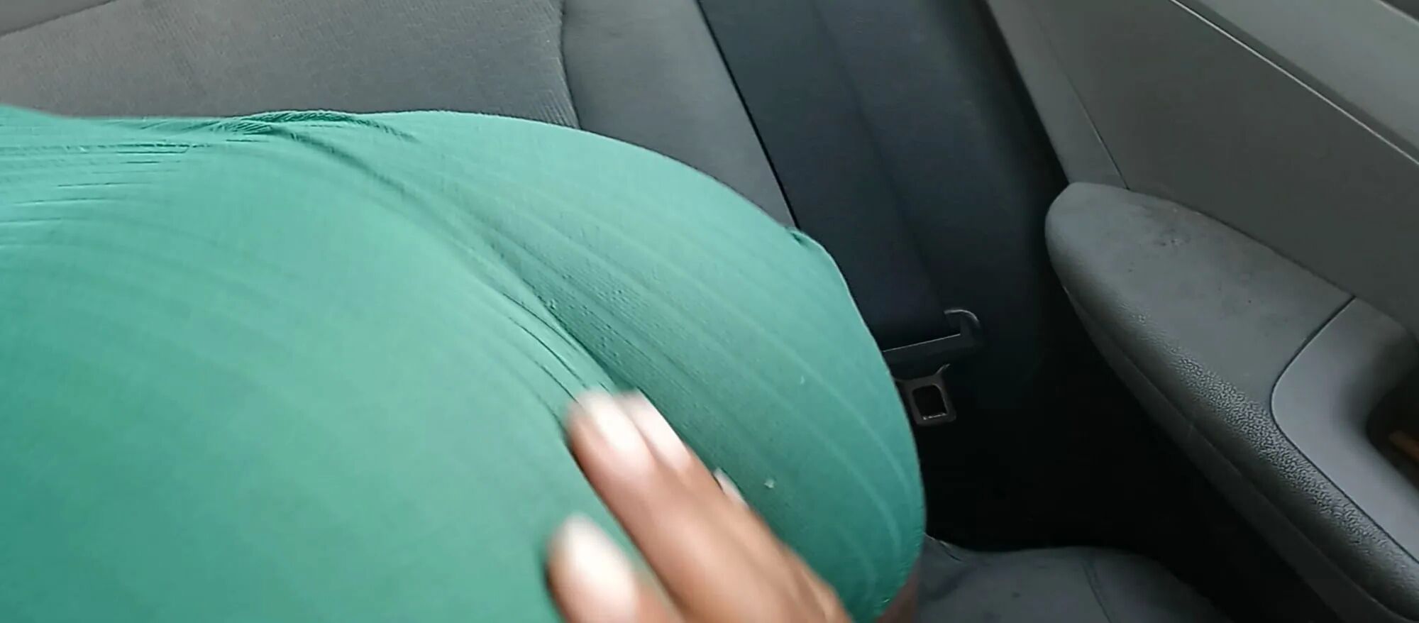 Very Sexy Hood Milf - 225 Pics
