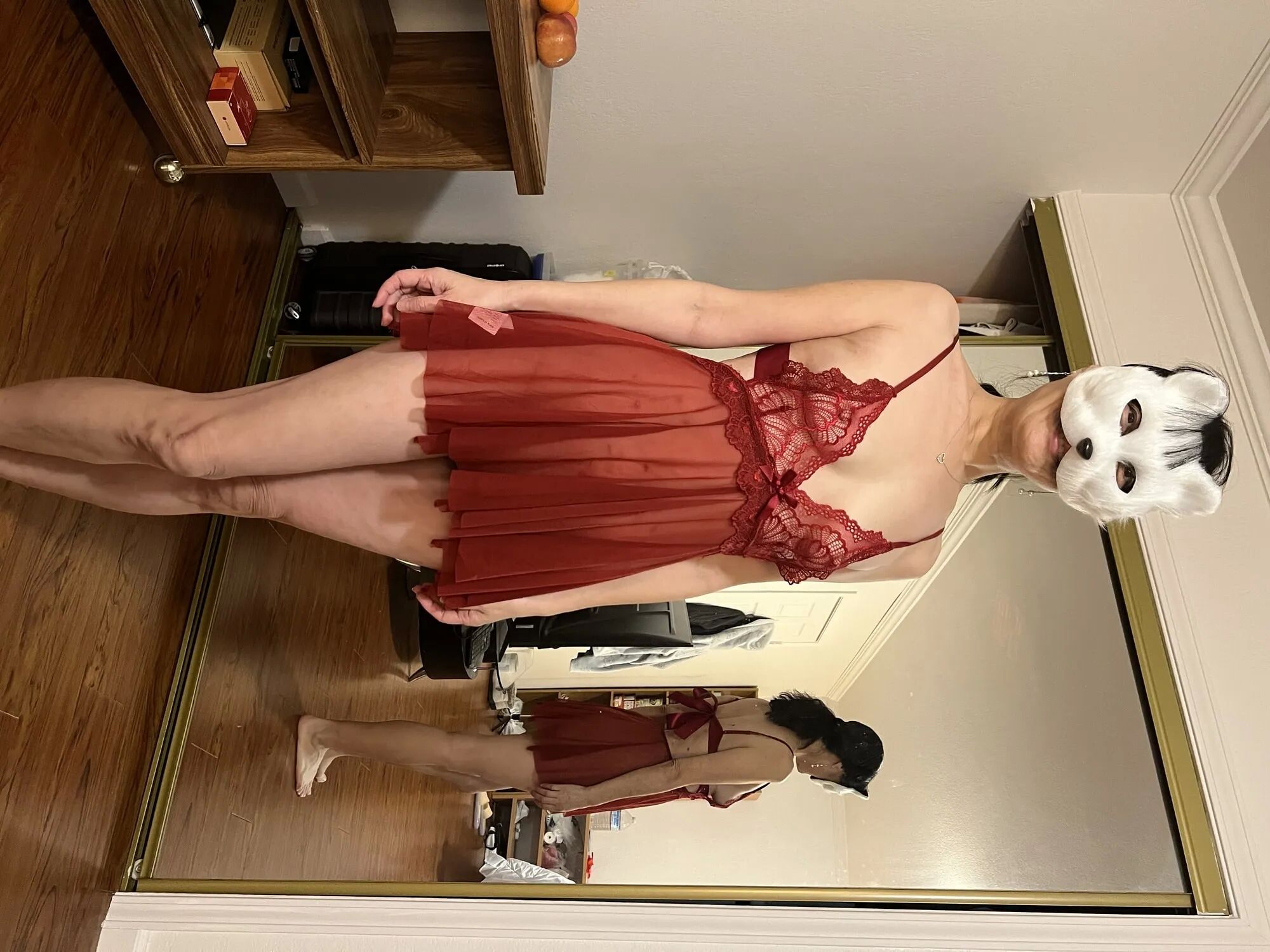 Sexy wife - 10 Pics