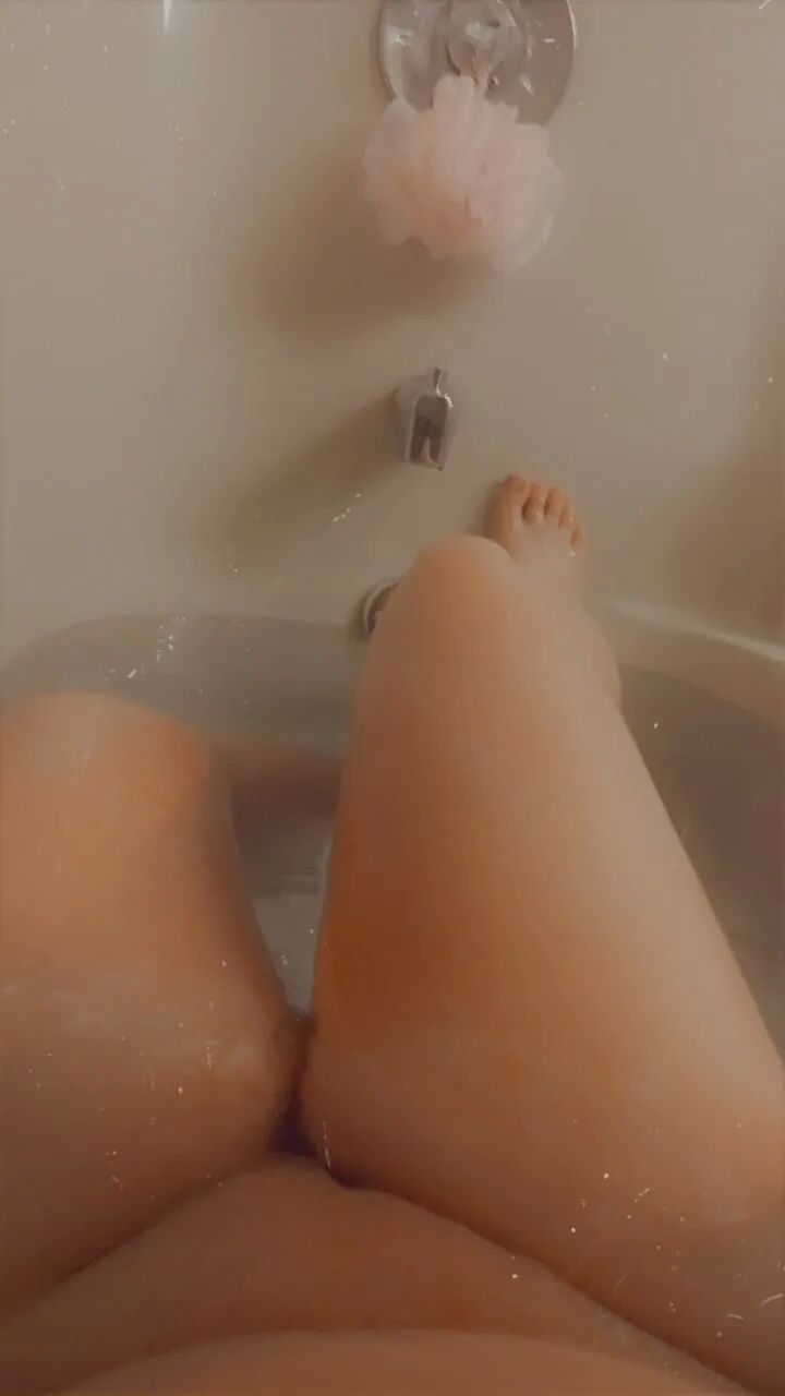 Naked pussy - 55 Pics