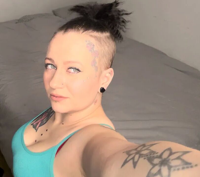 Just me - 8 Pics