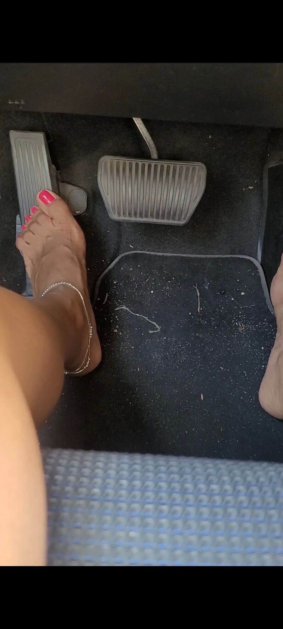 My feet - 6 Pics