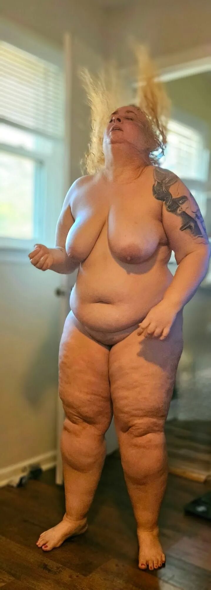 A few pictures of me - 9 Pics