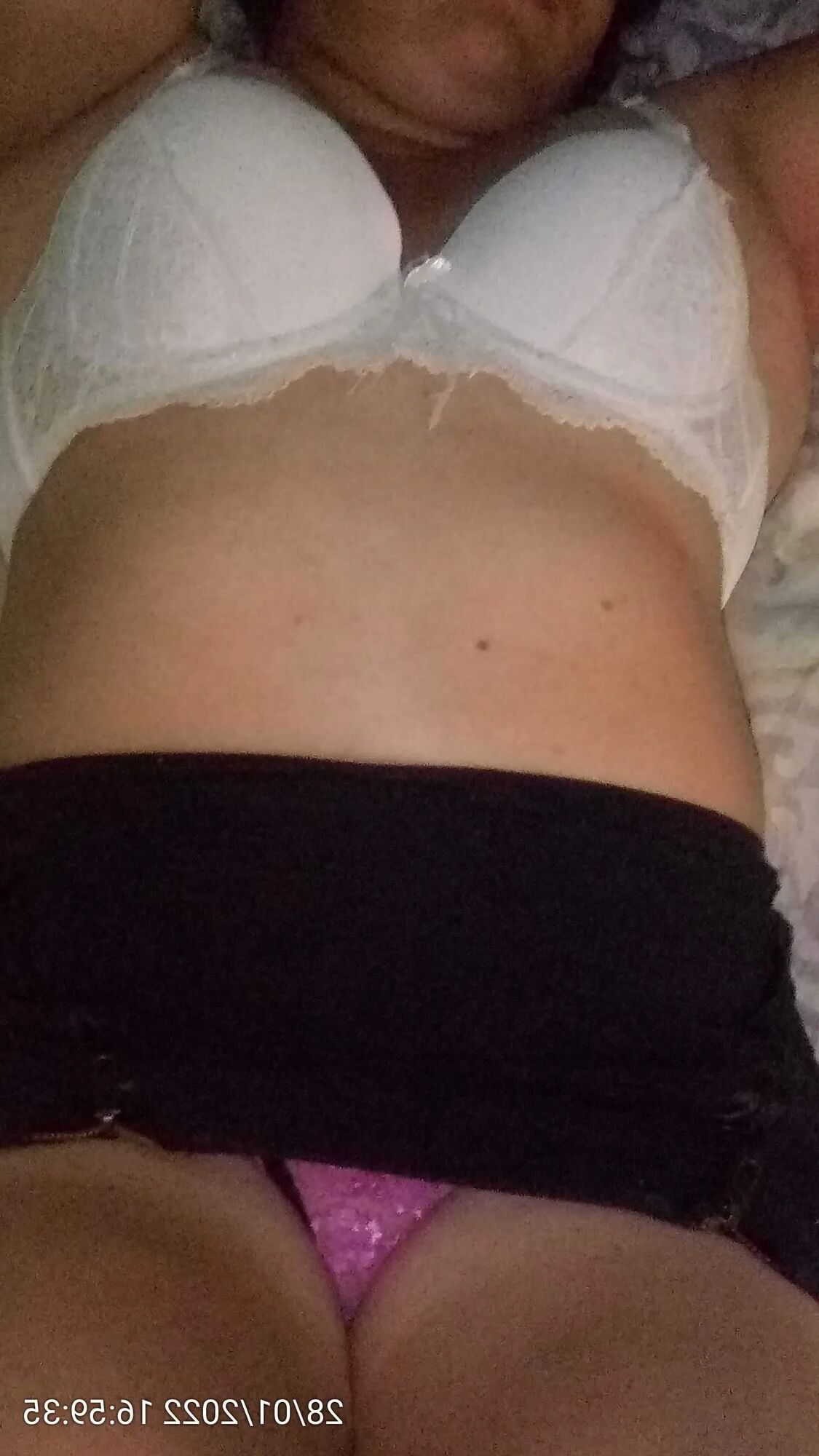 Pack 10: con tanga abierta y leche - 5 Pics