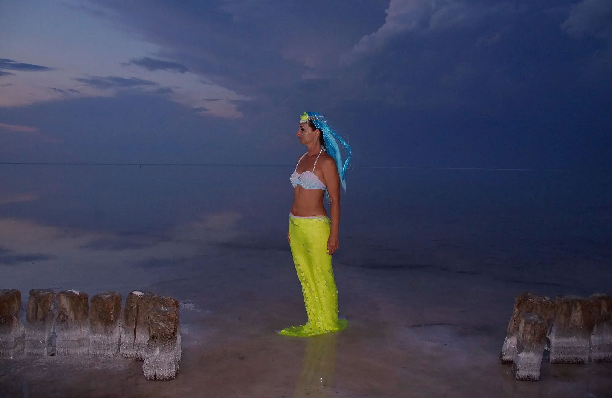 Elton's Night on salty pier - 28 Pics