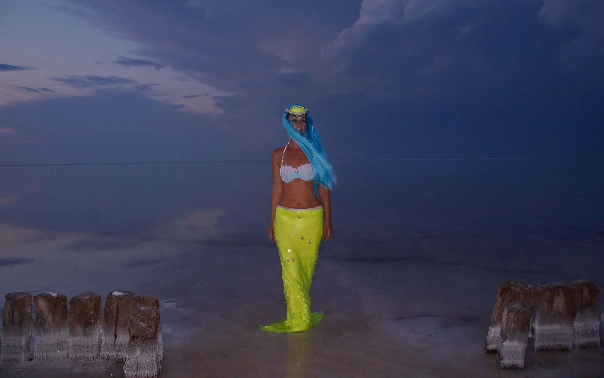 Elton's Night on salty pier - 28 Pics