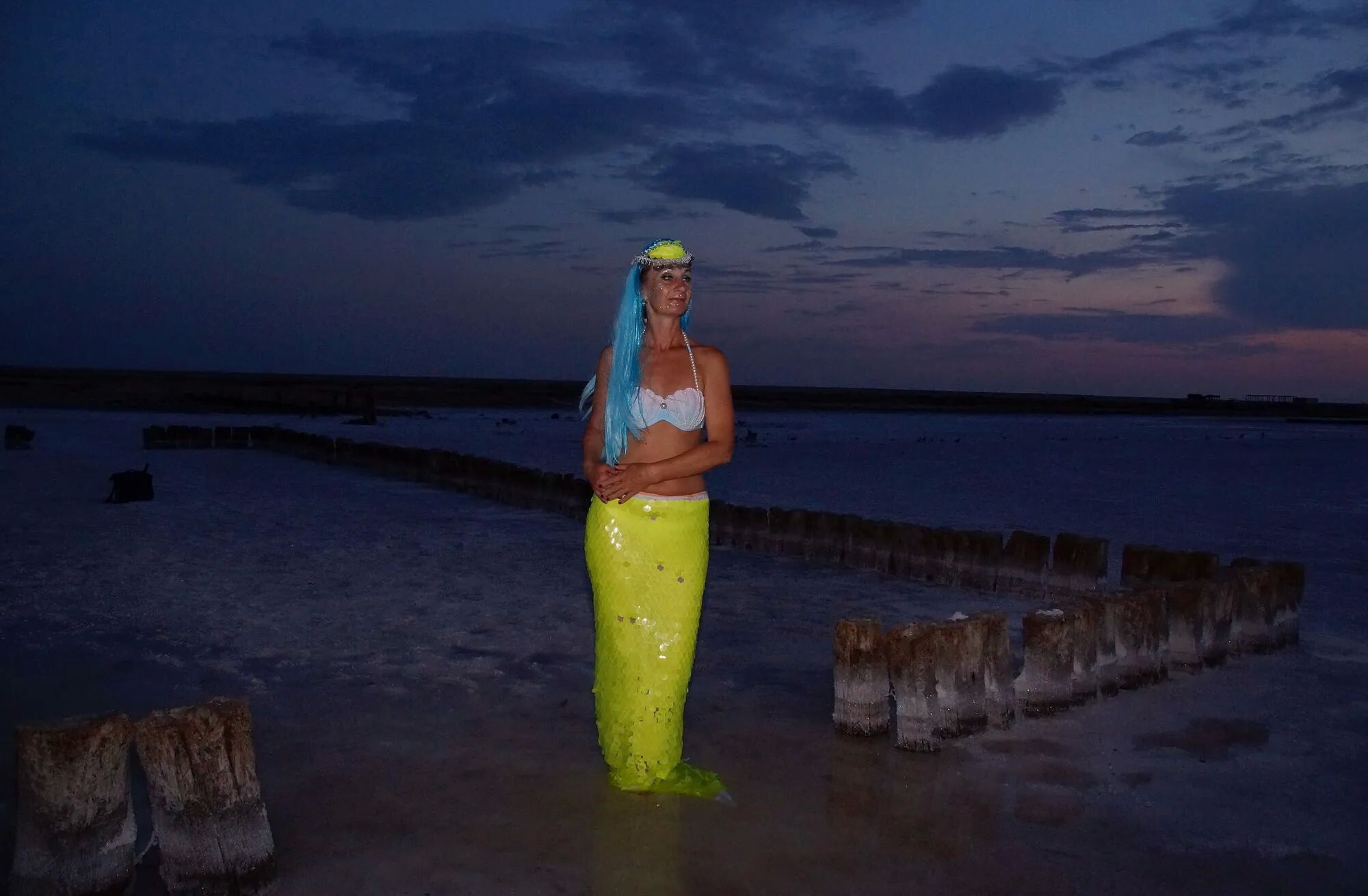 Elton's Night on salty pier - 28 Pics