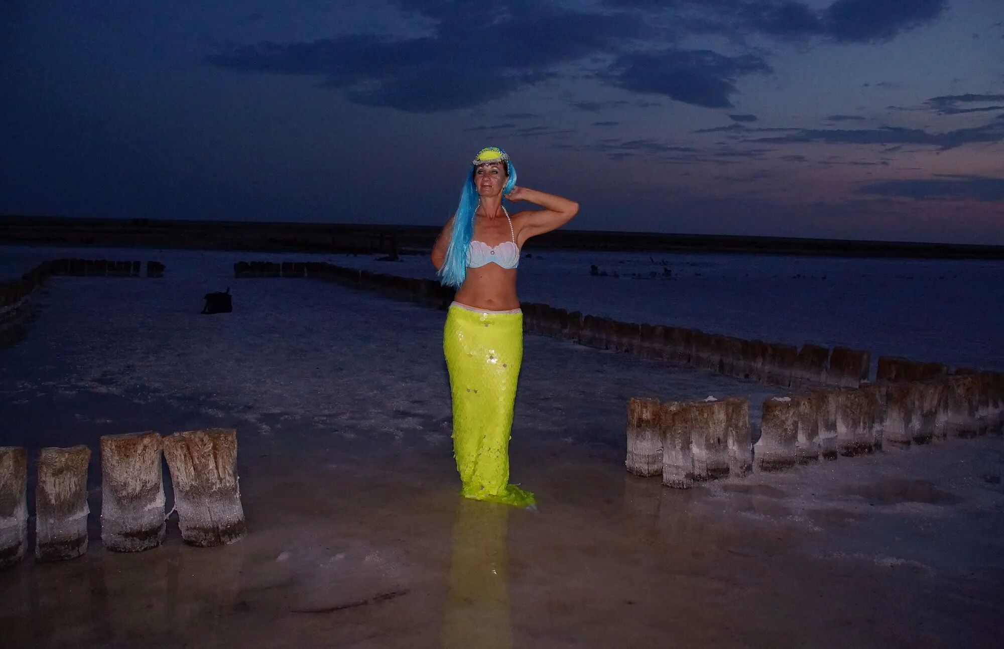 Elton's Night on salty pier - 28 Pics