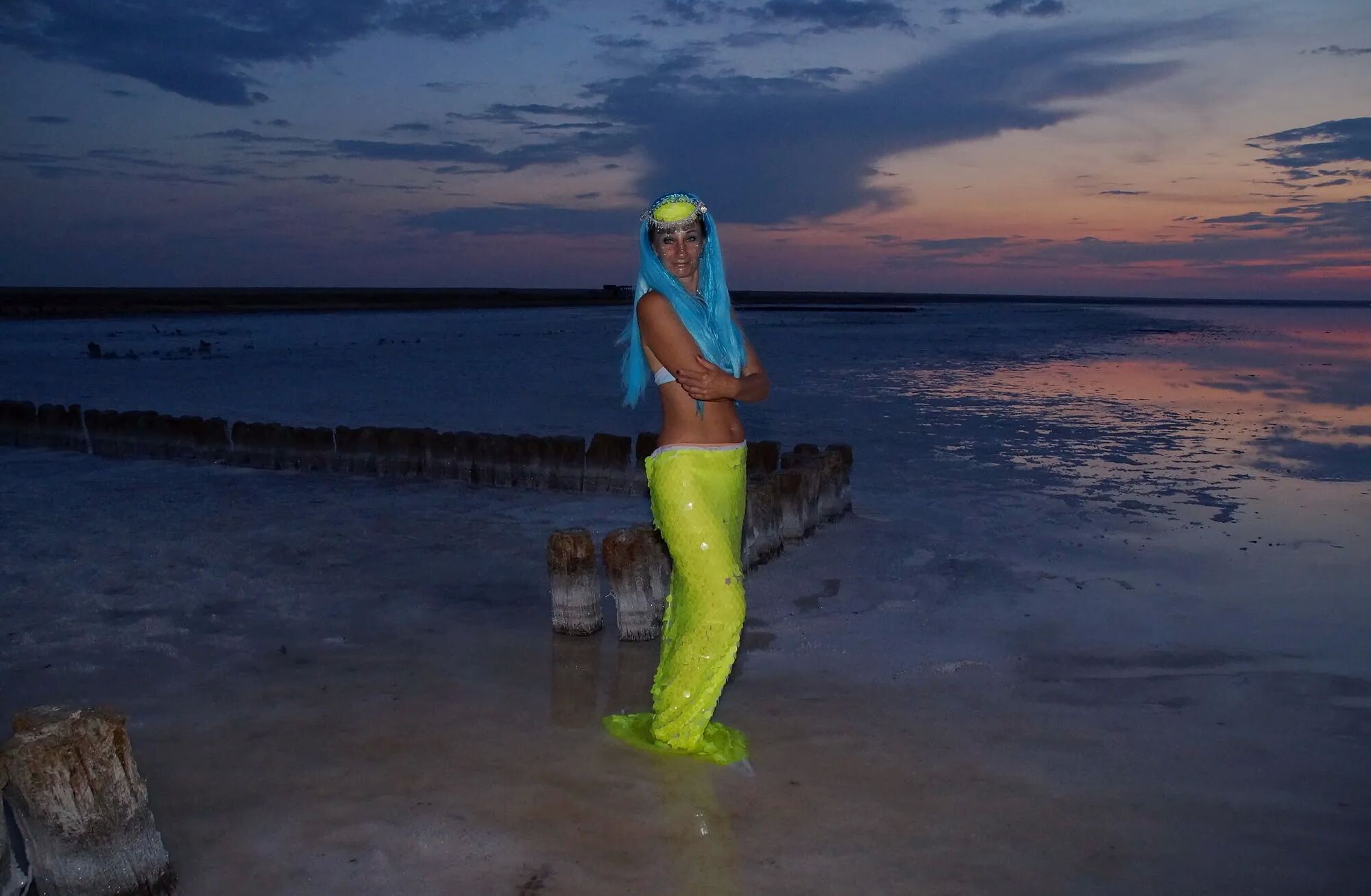 Elton's Night on salty pier - 28 Pics