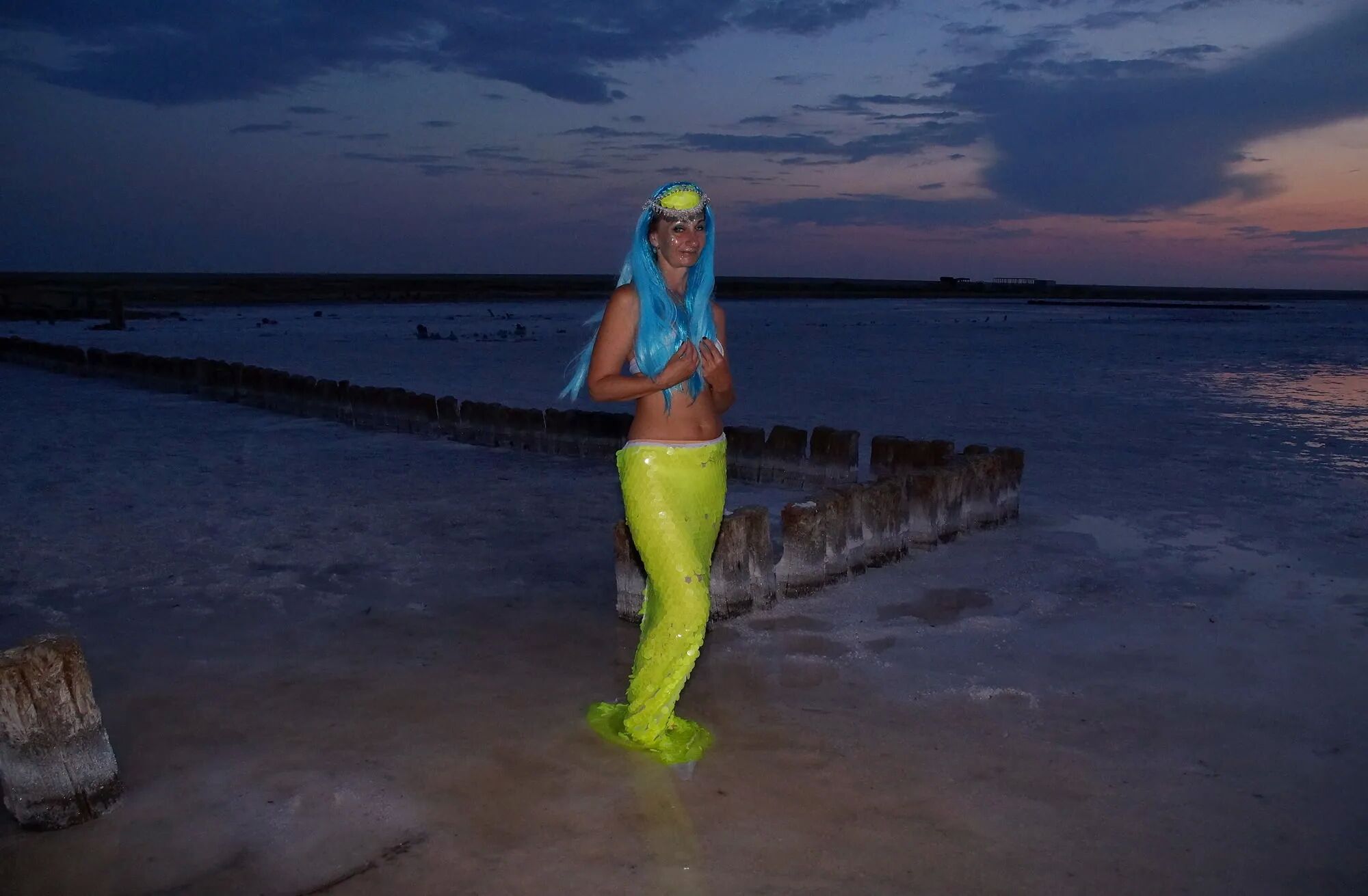 Elton's Night on salty pier - 28 Pics