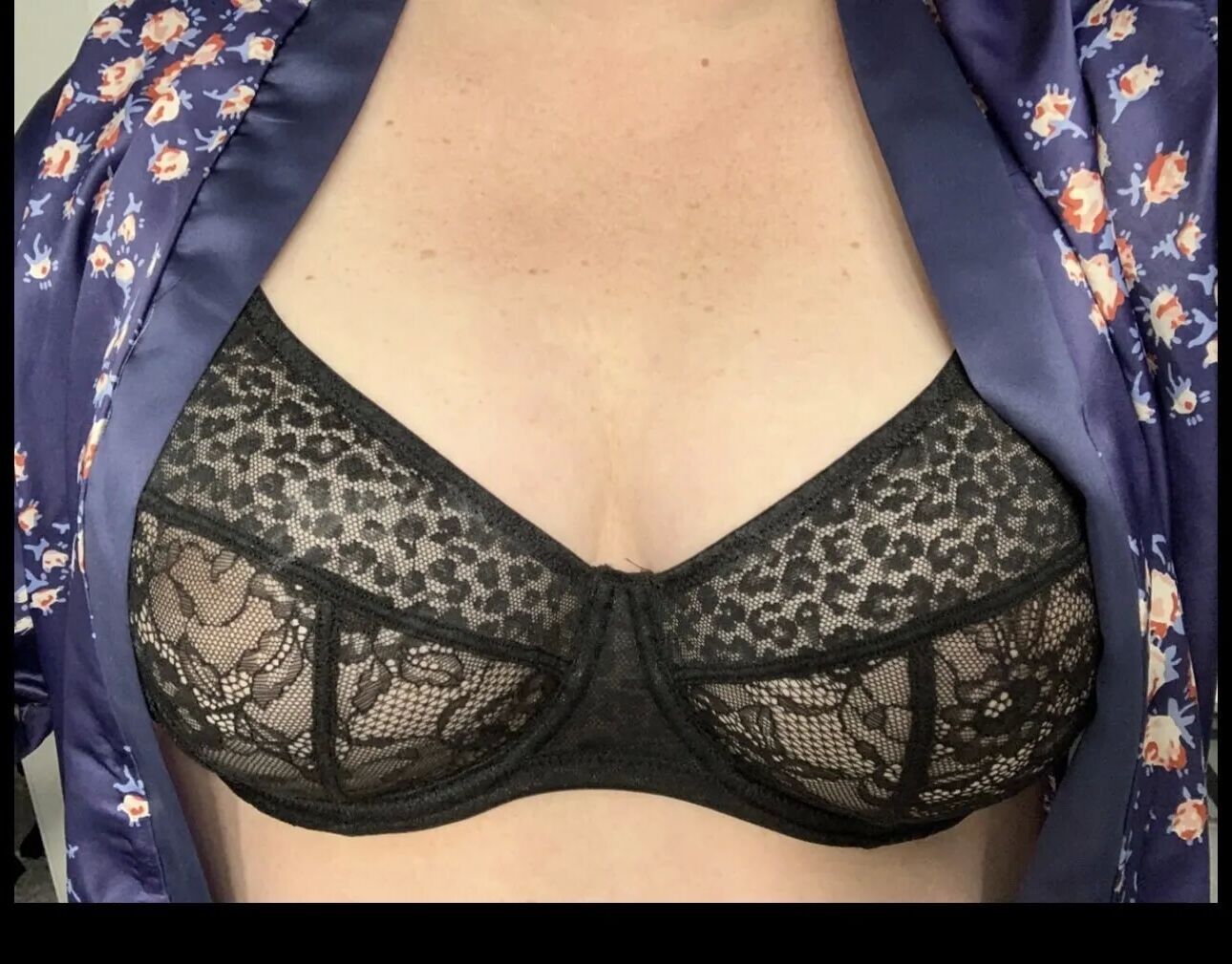 Wikked kittens big tits - 12 Pics
