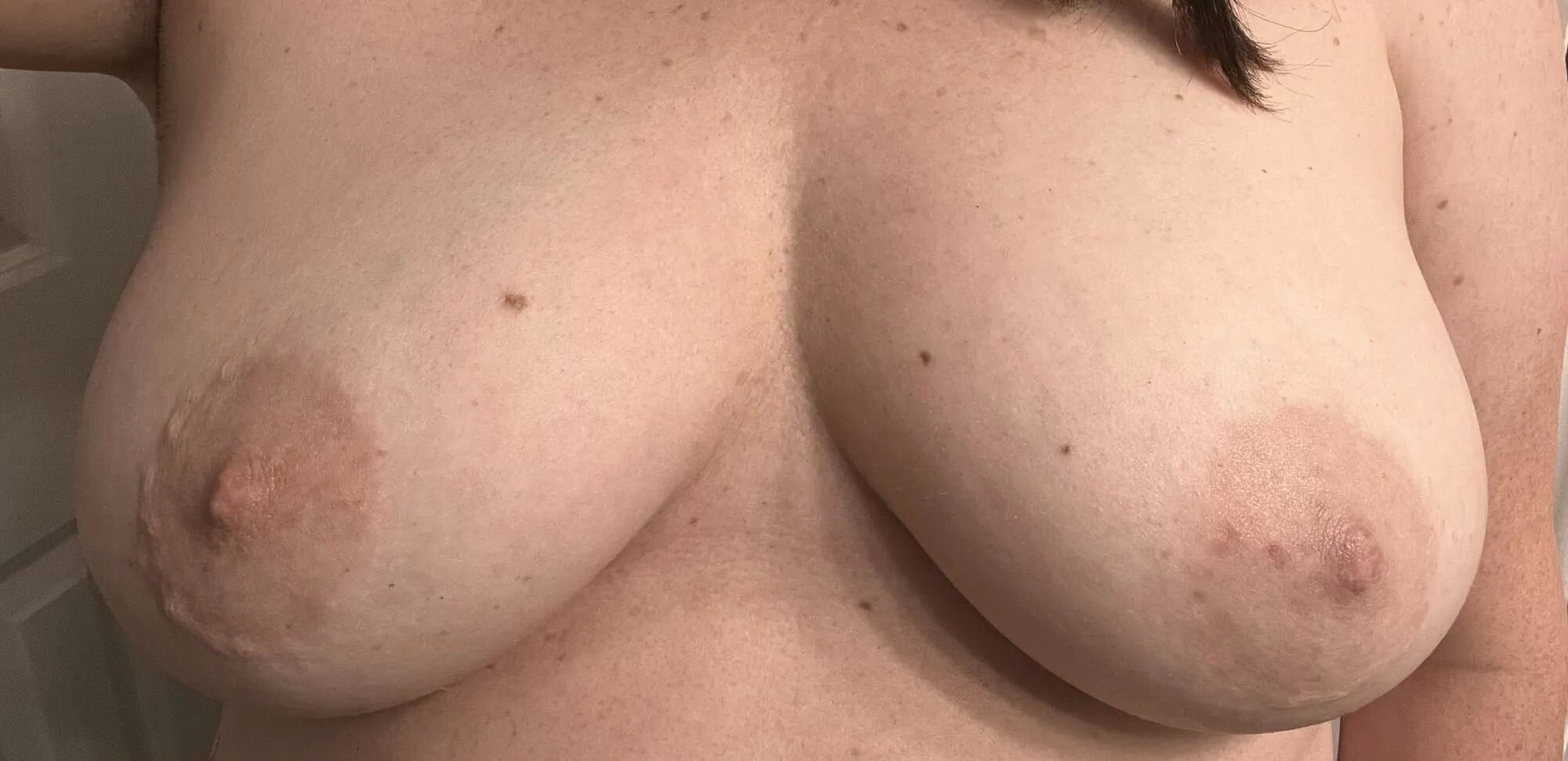 Wikked kittens big tits - 12 Pics