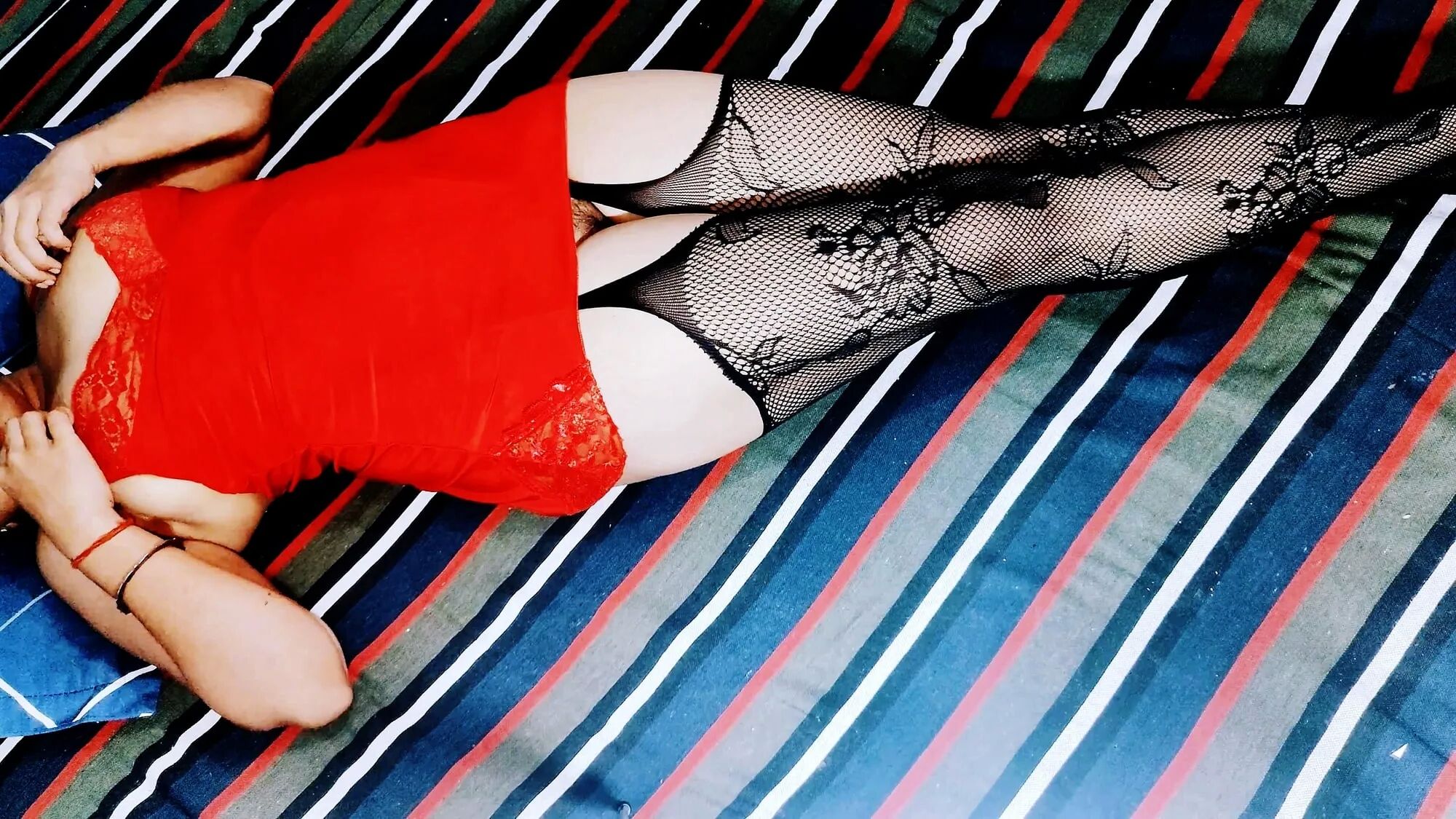 SOME HOT SNAP - 6 Pics