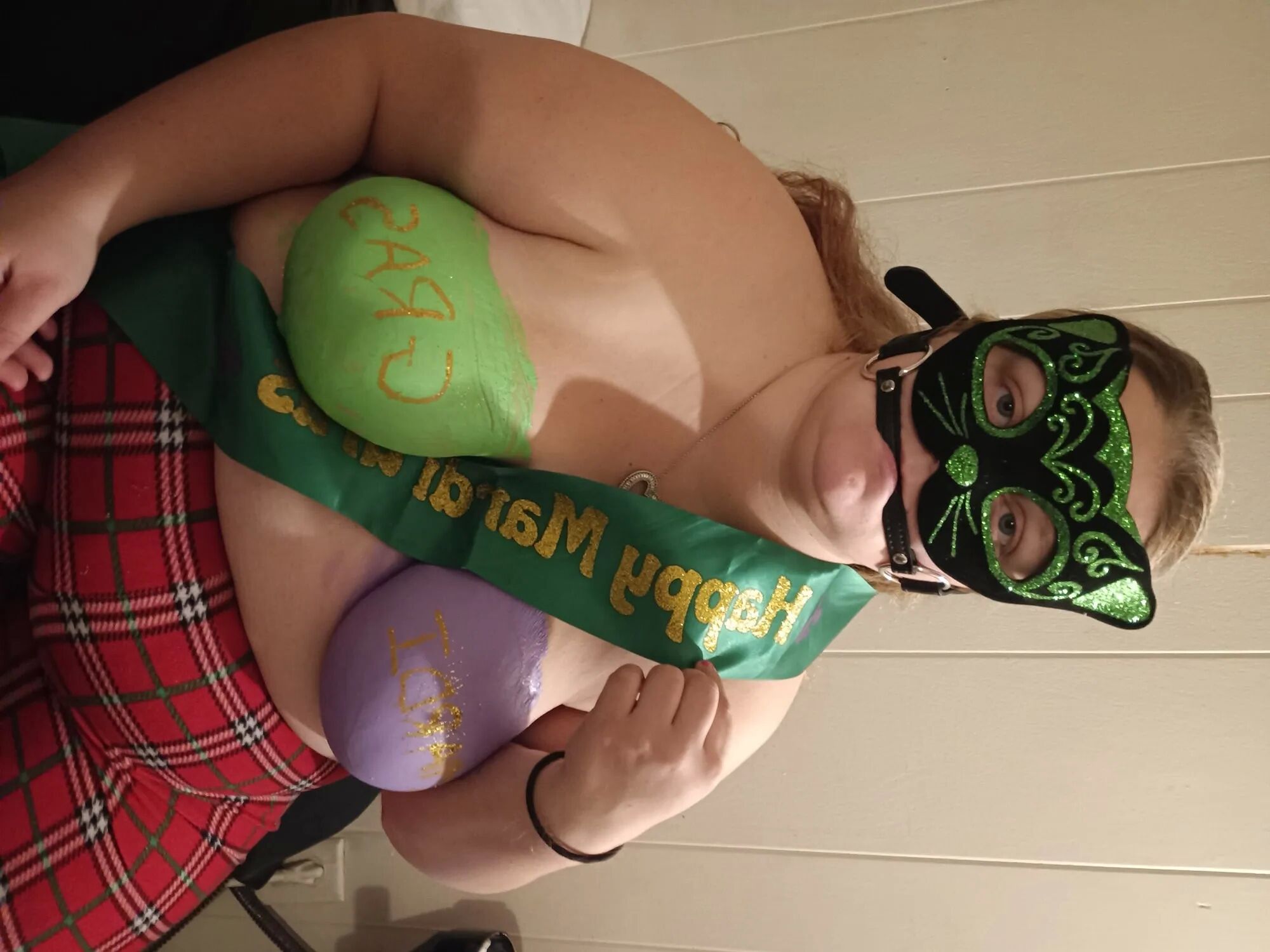 Mardi gras time - 16 Pics