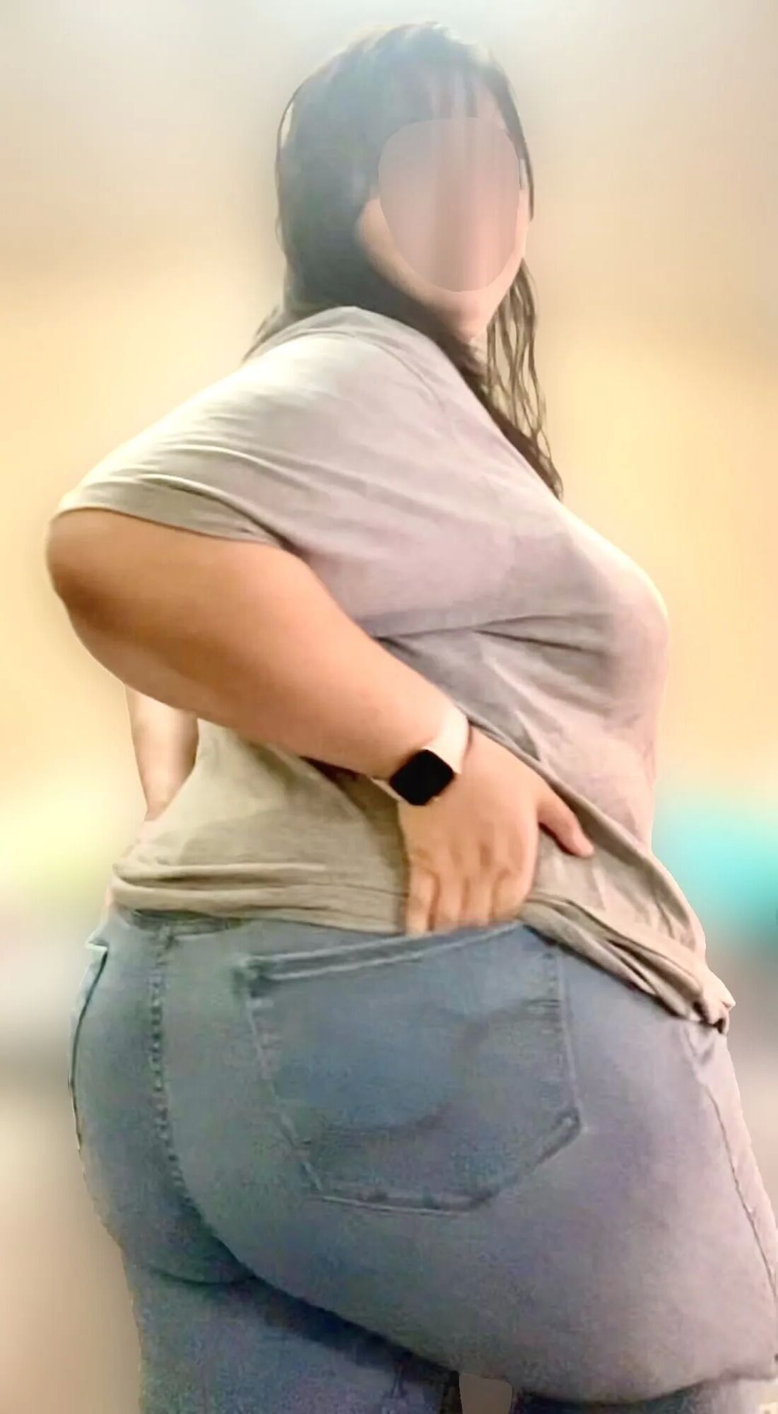 Just Rach’s Booty - 17 Pics