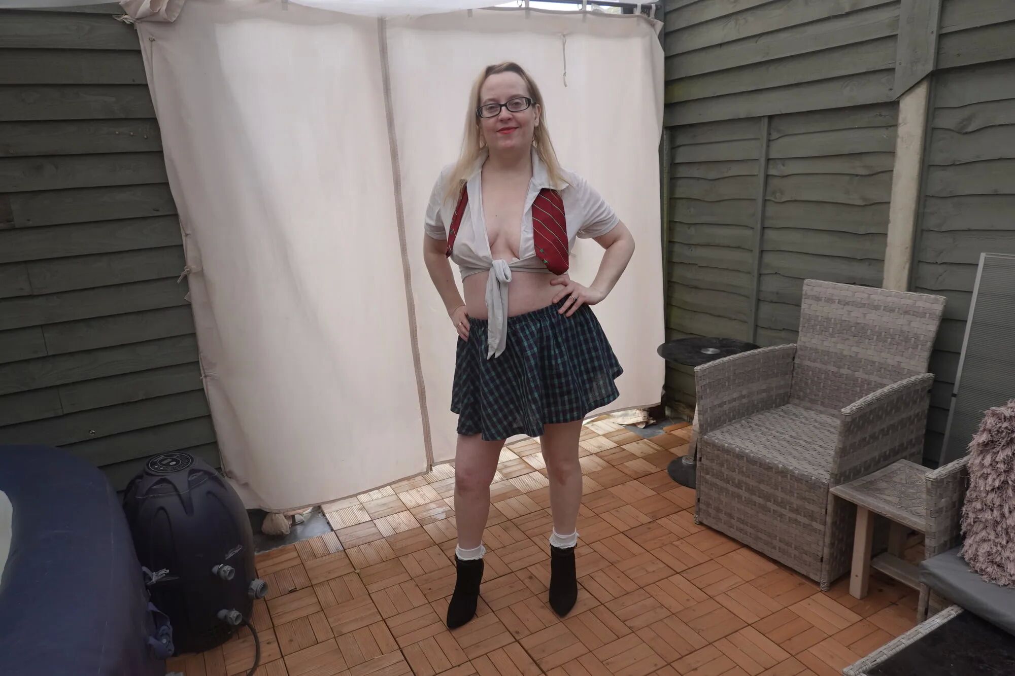 Naughty Schoolgirl outdoors in the cold - 20 Pics