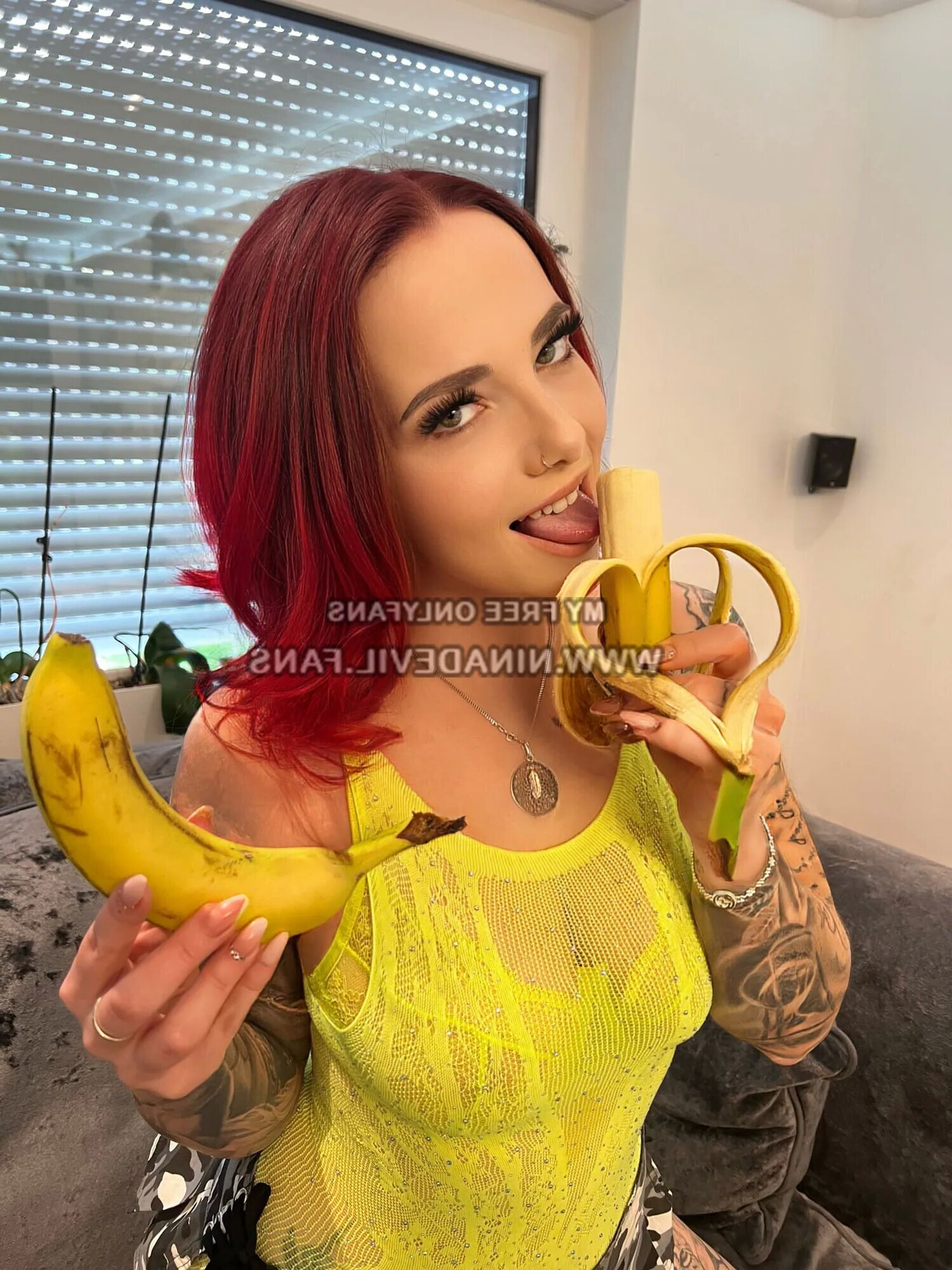Hot Special - 5 Pics